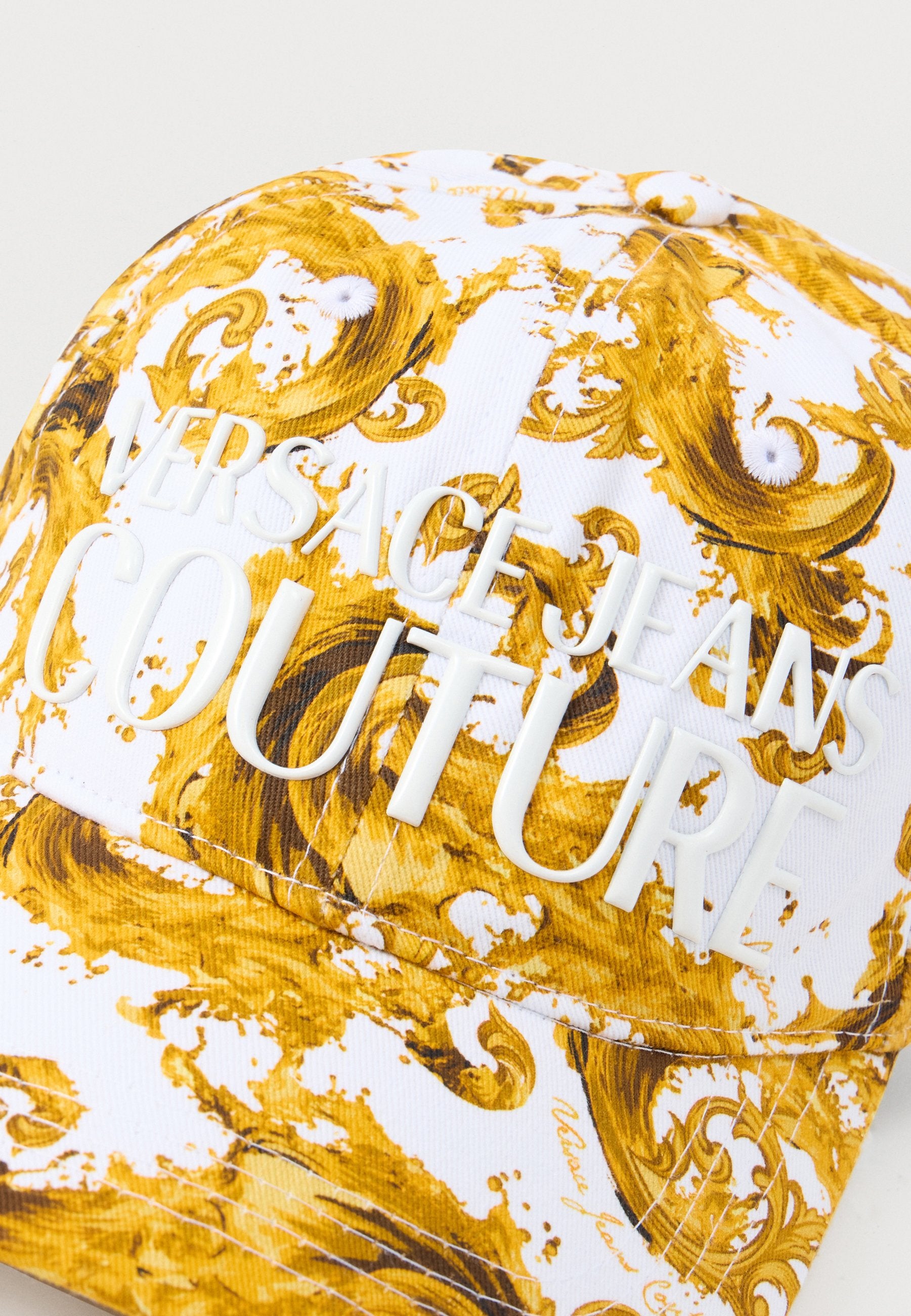 BASEBALL CAP CUT IN THE MIDDLE UNISEX - Cap - white/gold-coloured