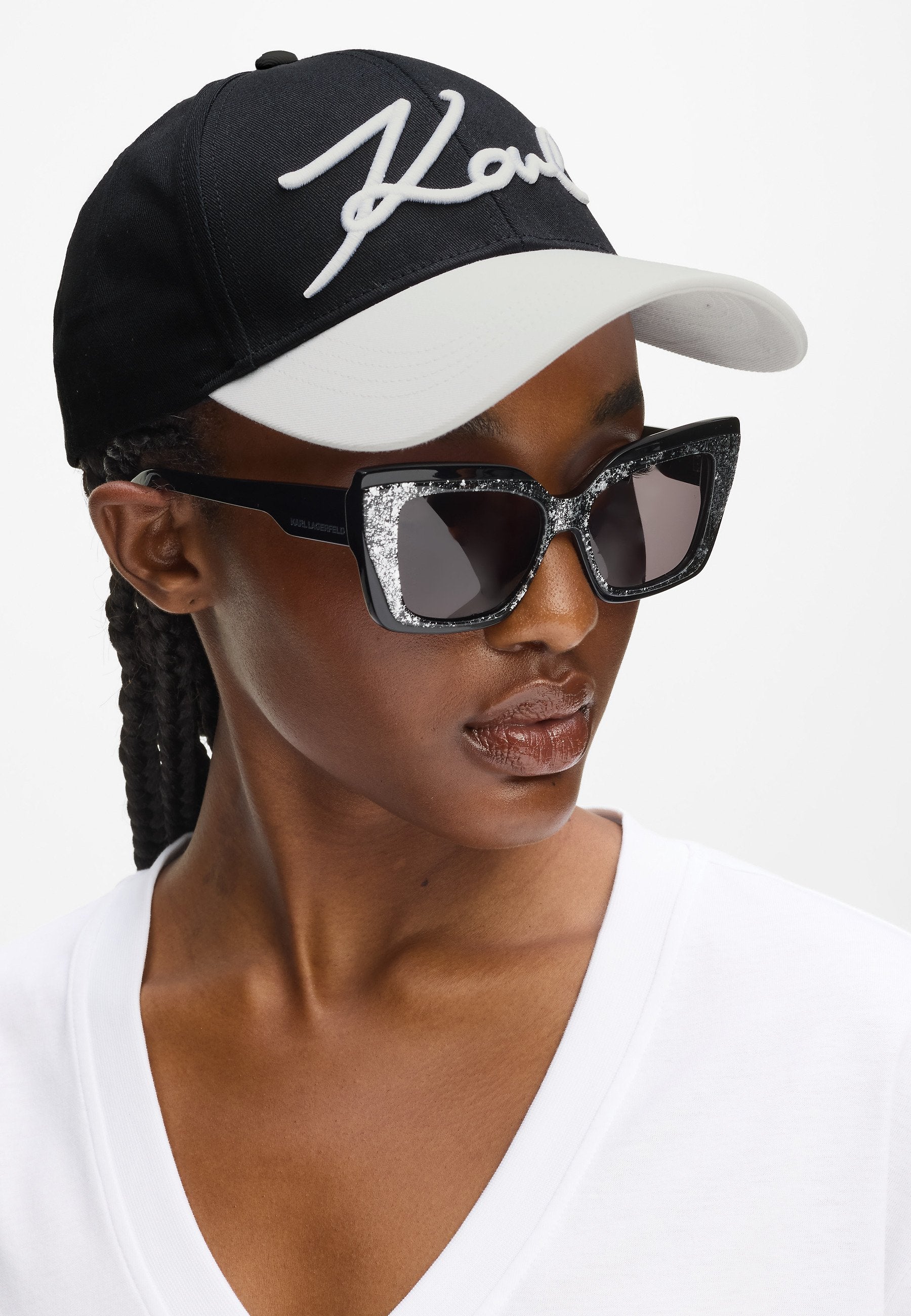Cap - white/black