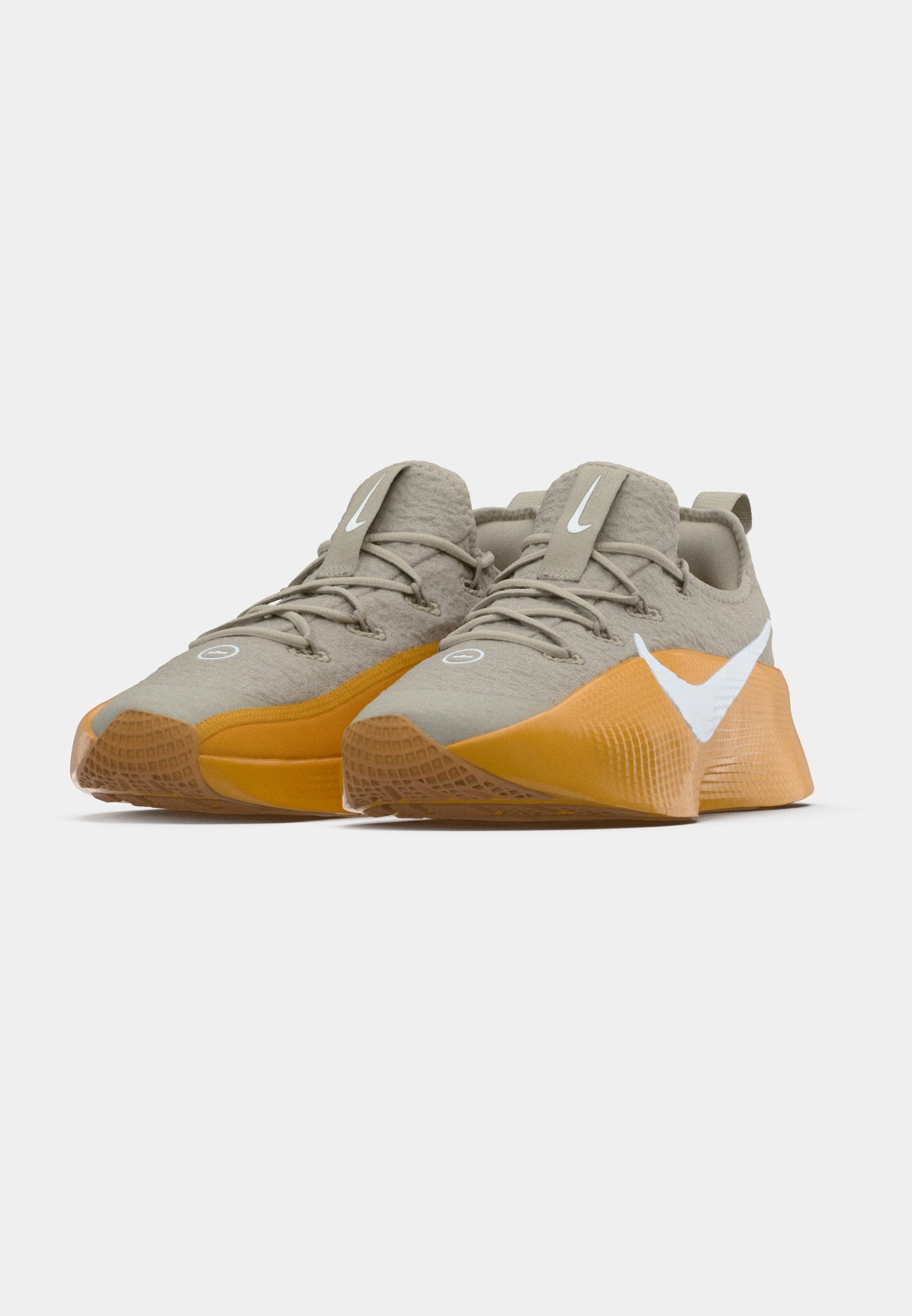 LEBRON TR 1 - Training shoe - cream ii/white/gold-coloured leaf
