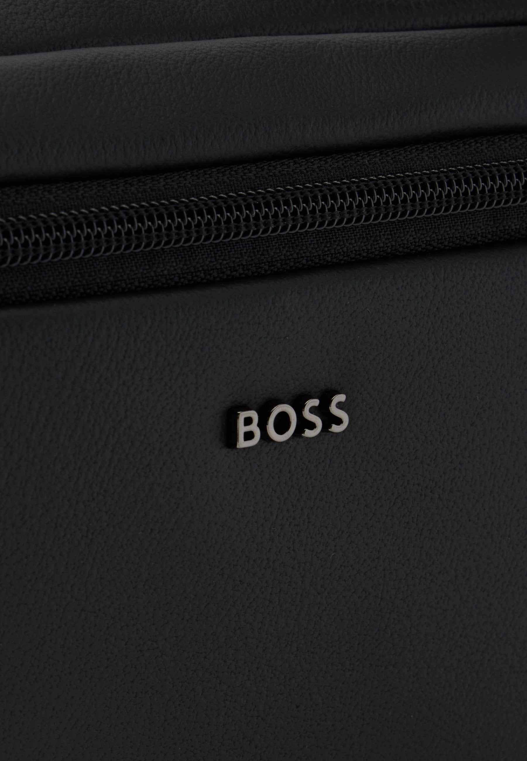 Cross body bag - black