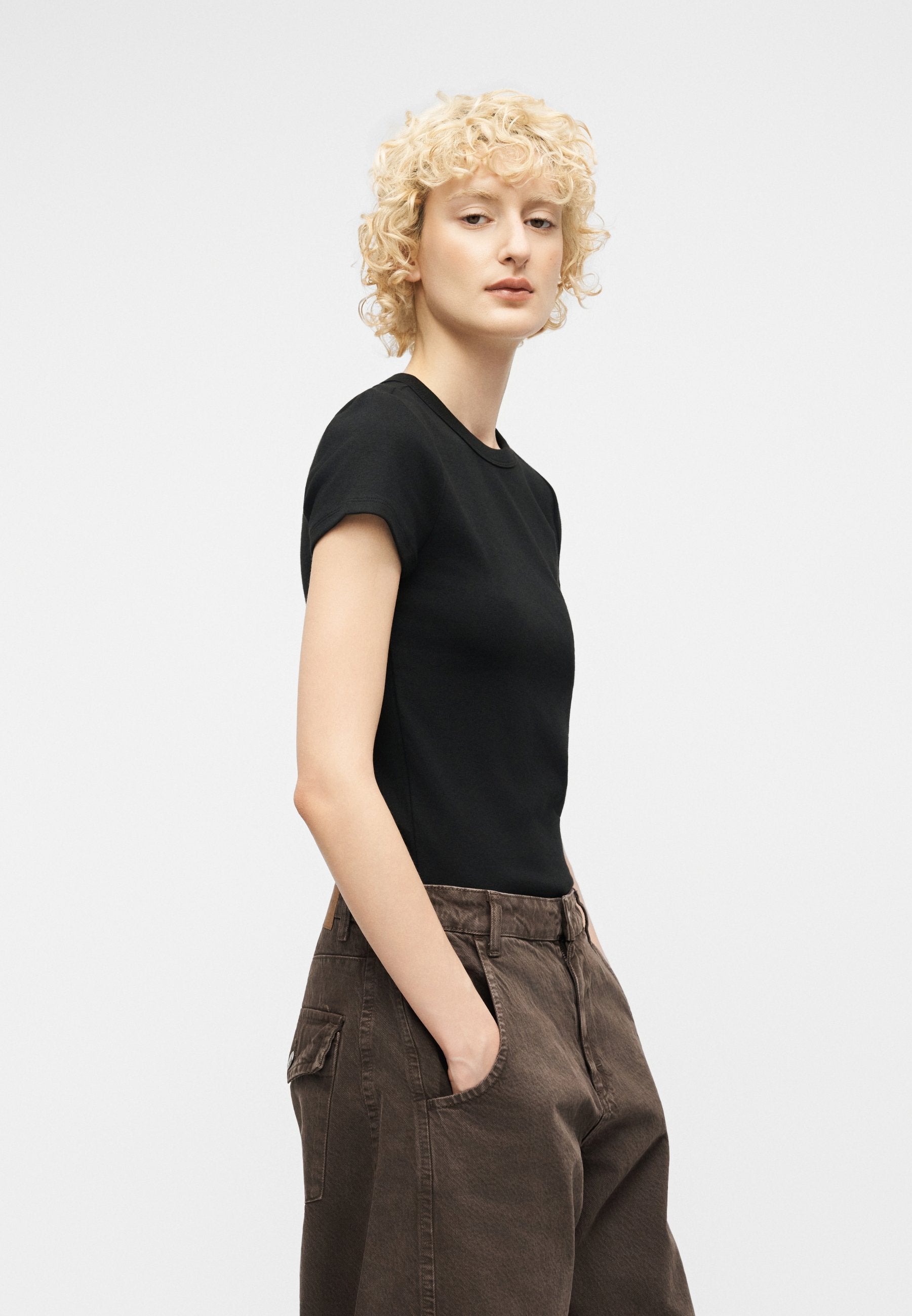 CREW - Basic T-shirt - black