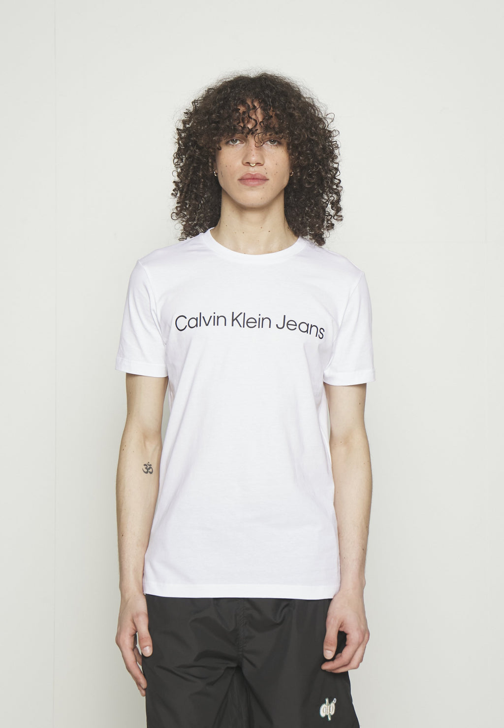CORE INSTITUTIONAL LOGO SLIM TEE - Print T-shirt - bright white