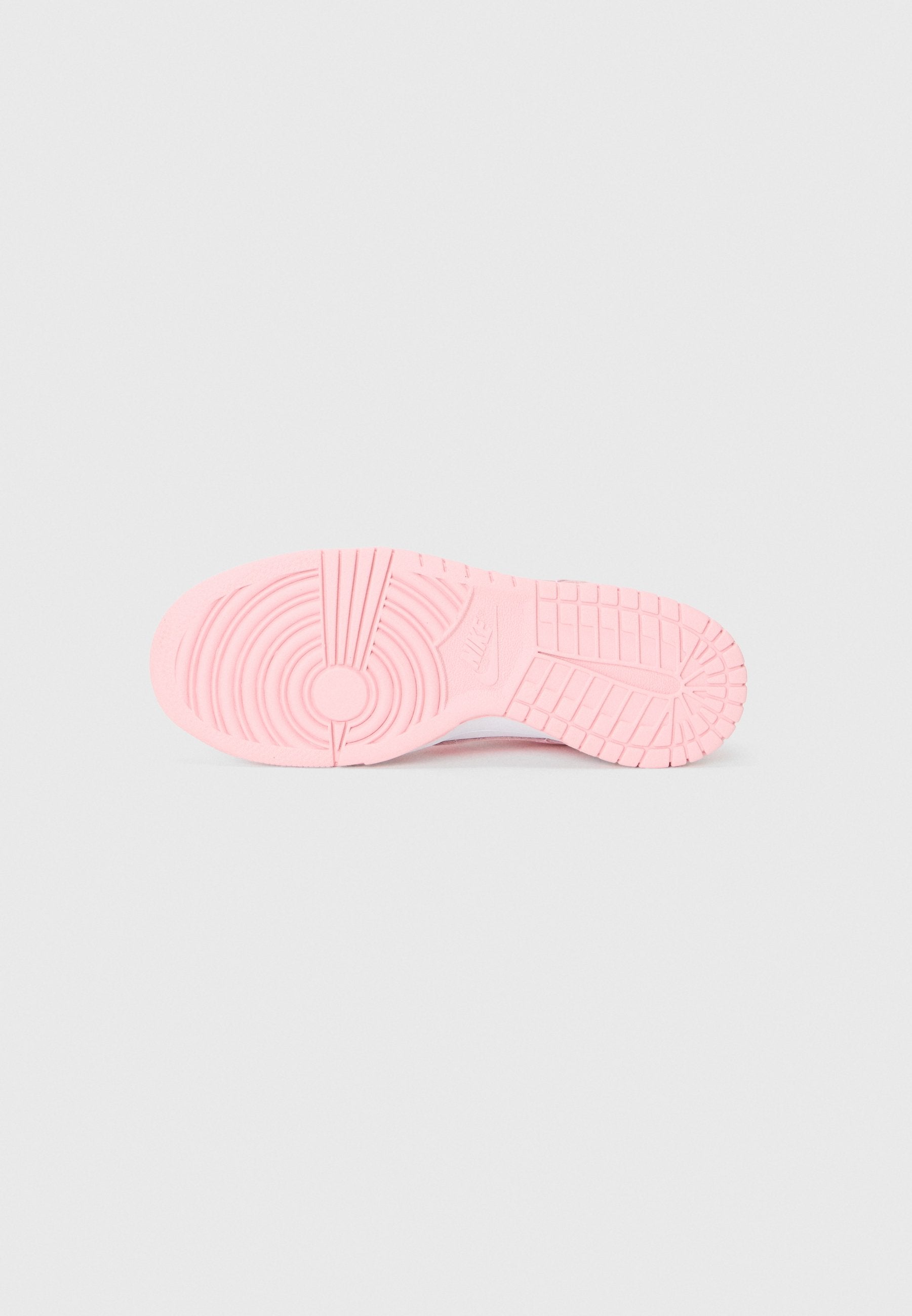 DUNK LOW UNISEX - Trainers - white/med soft pink