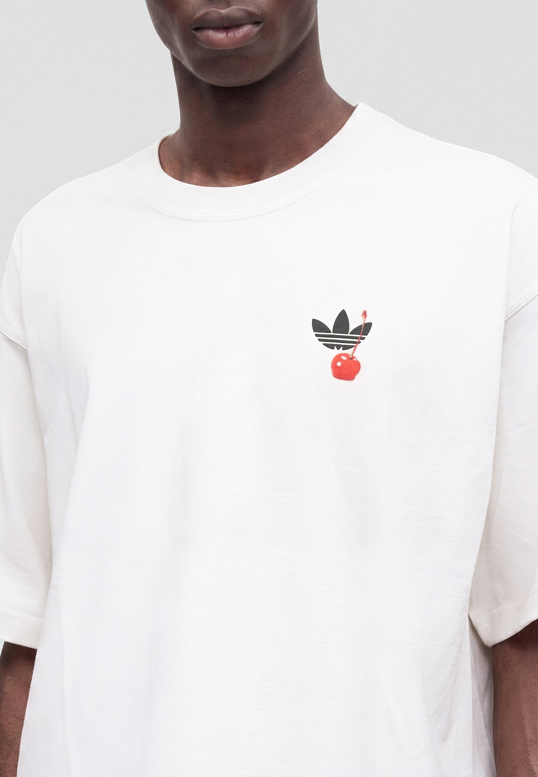 CAKE OVERSIZED TEE UNISEX - Print T-shirt - off white