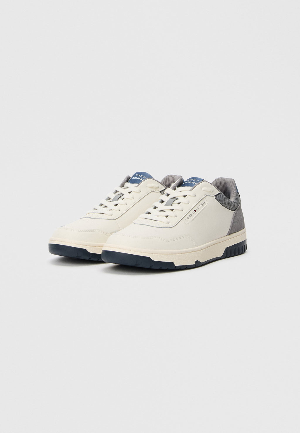 MIXED TEXTURE BASKETBALL TRAINERS WITH LEATHER - Trainers - universal grey