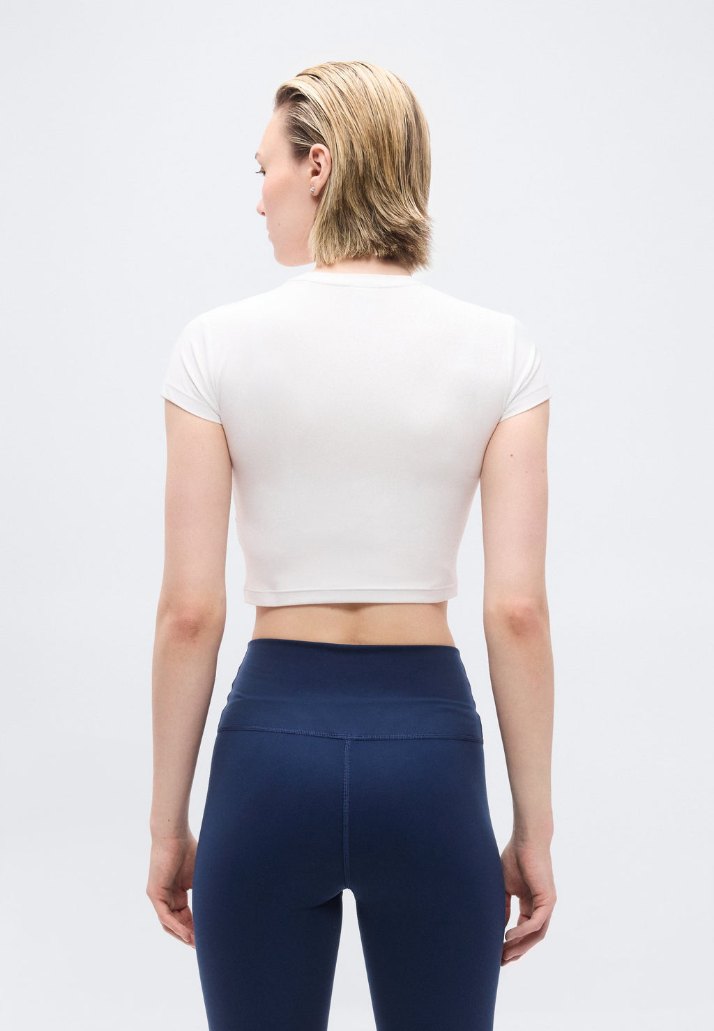 HARMONY FITTED - Basic T-shirt - white