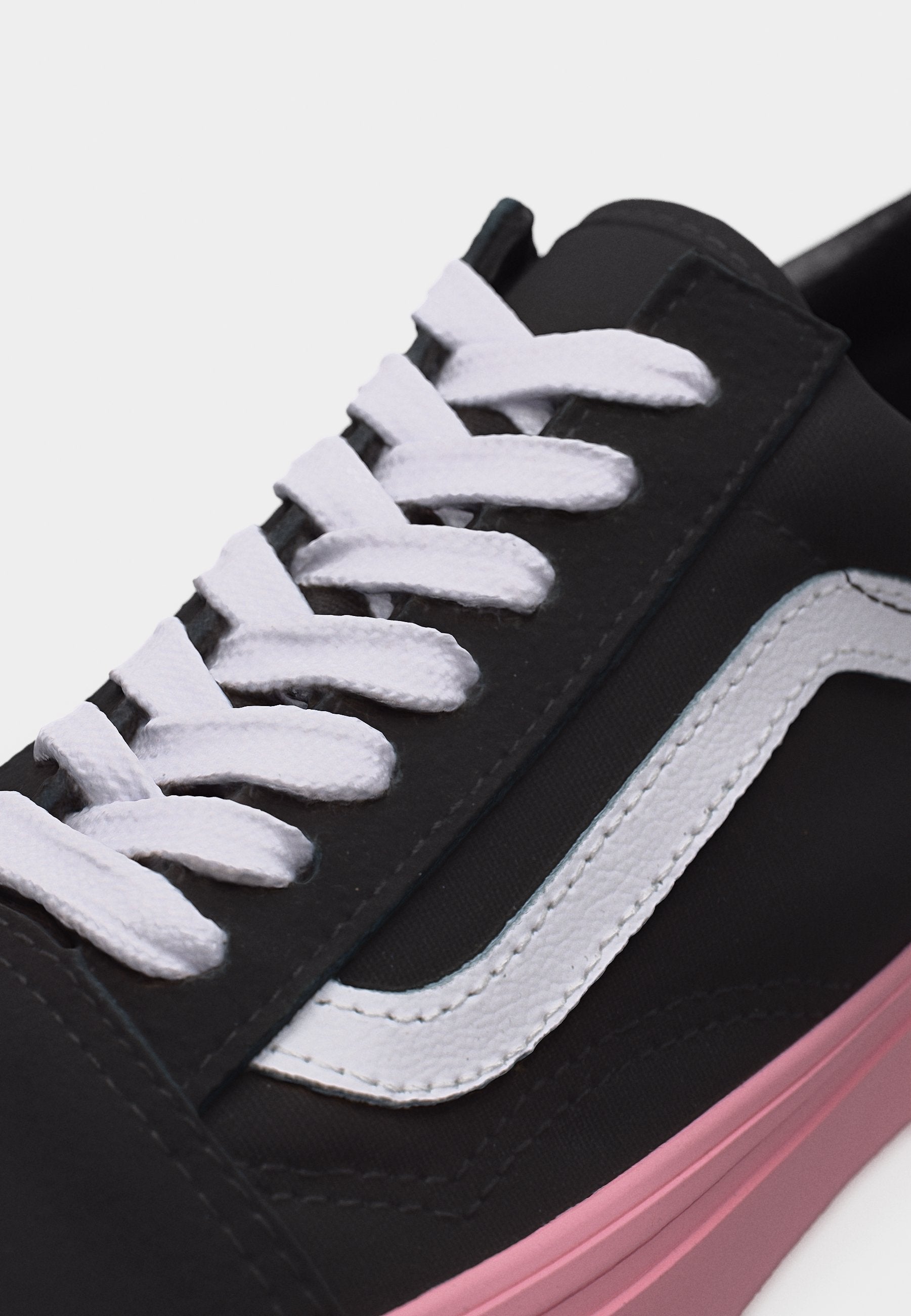 OLD SKOOL - Skate shoes - pink/black