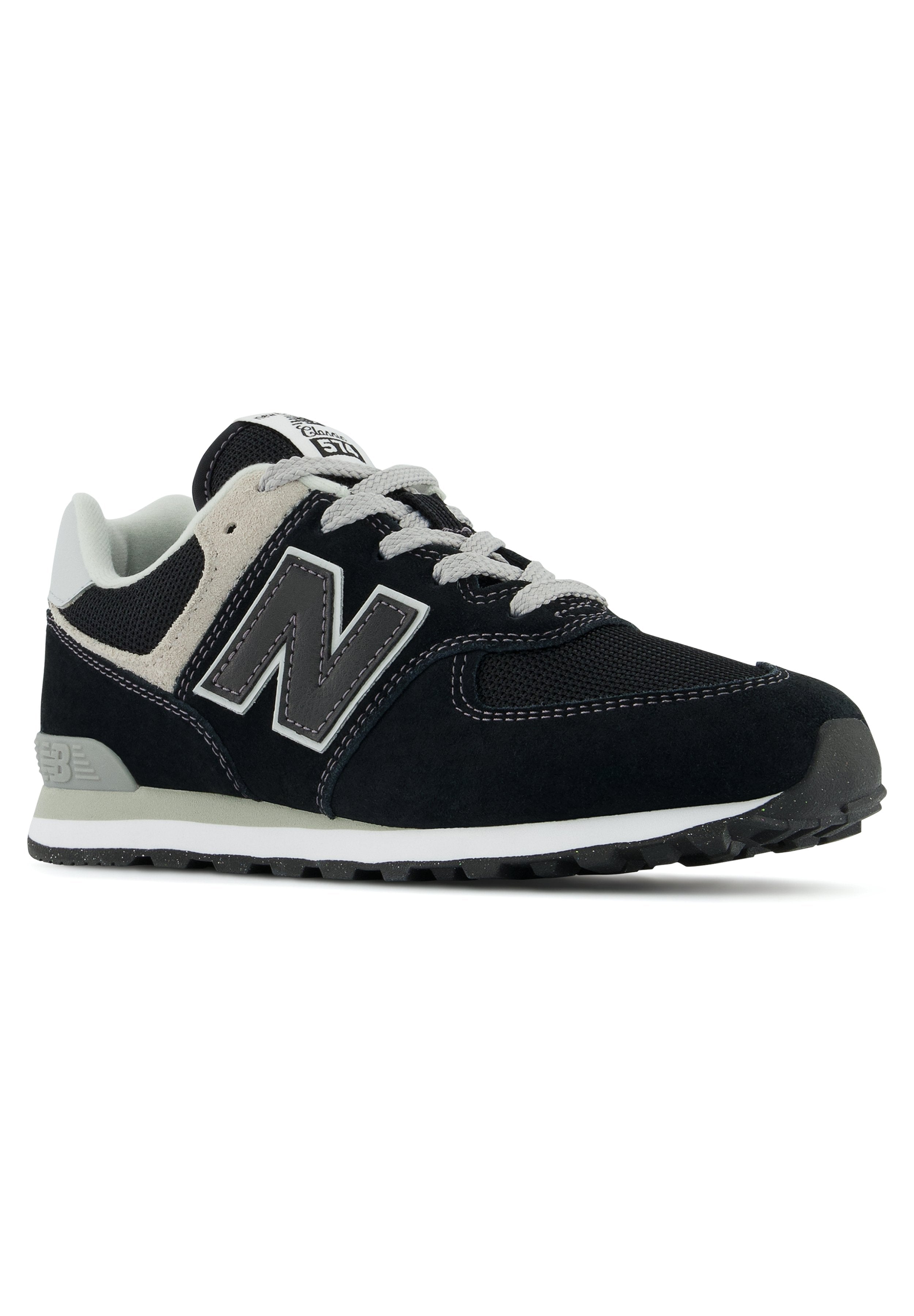 Trainers - black white