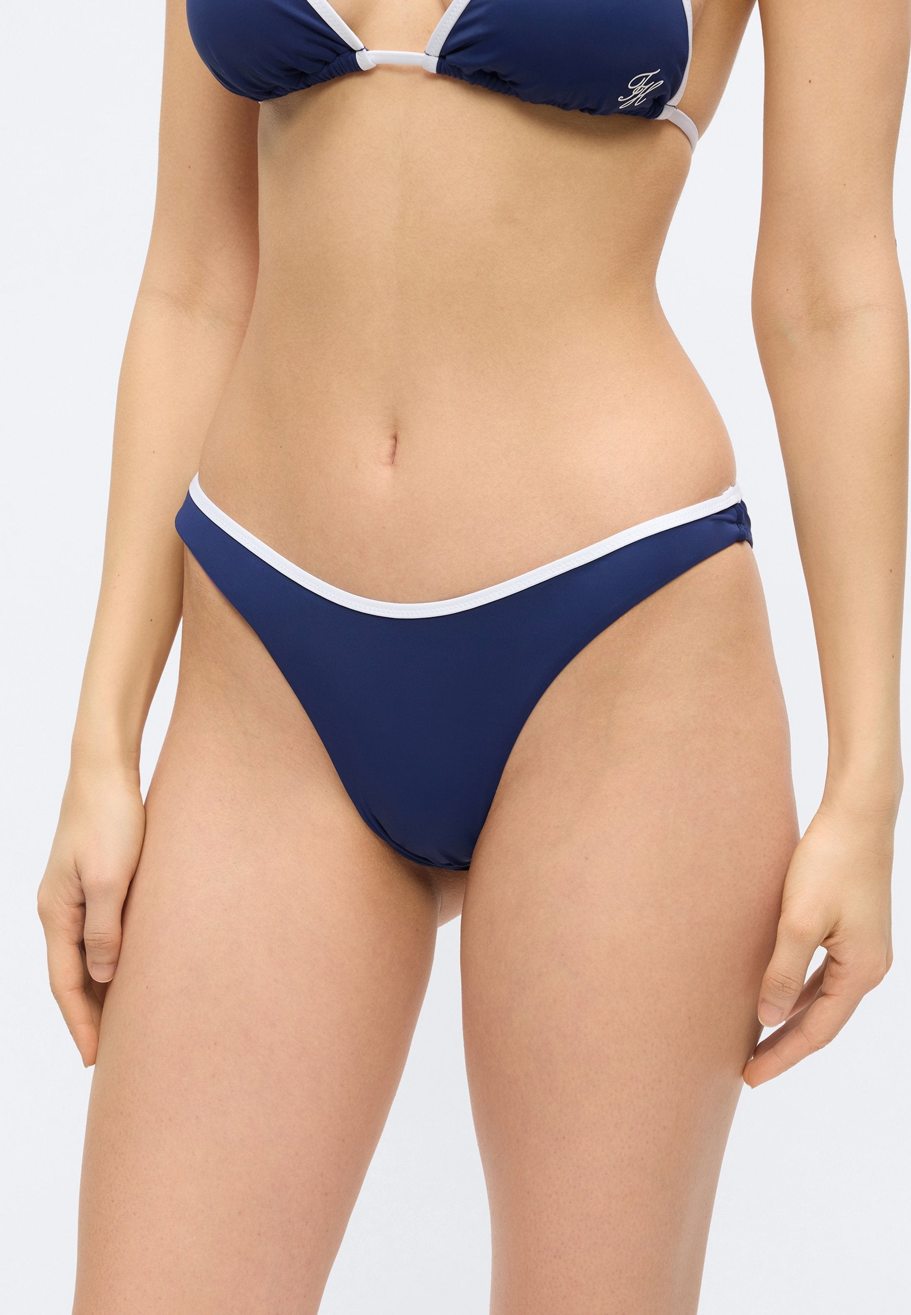 ESSENTIALS CHEEKY HIGH LEG - Bikini bottoms - preppy navy