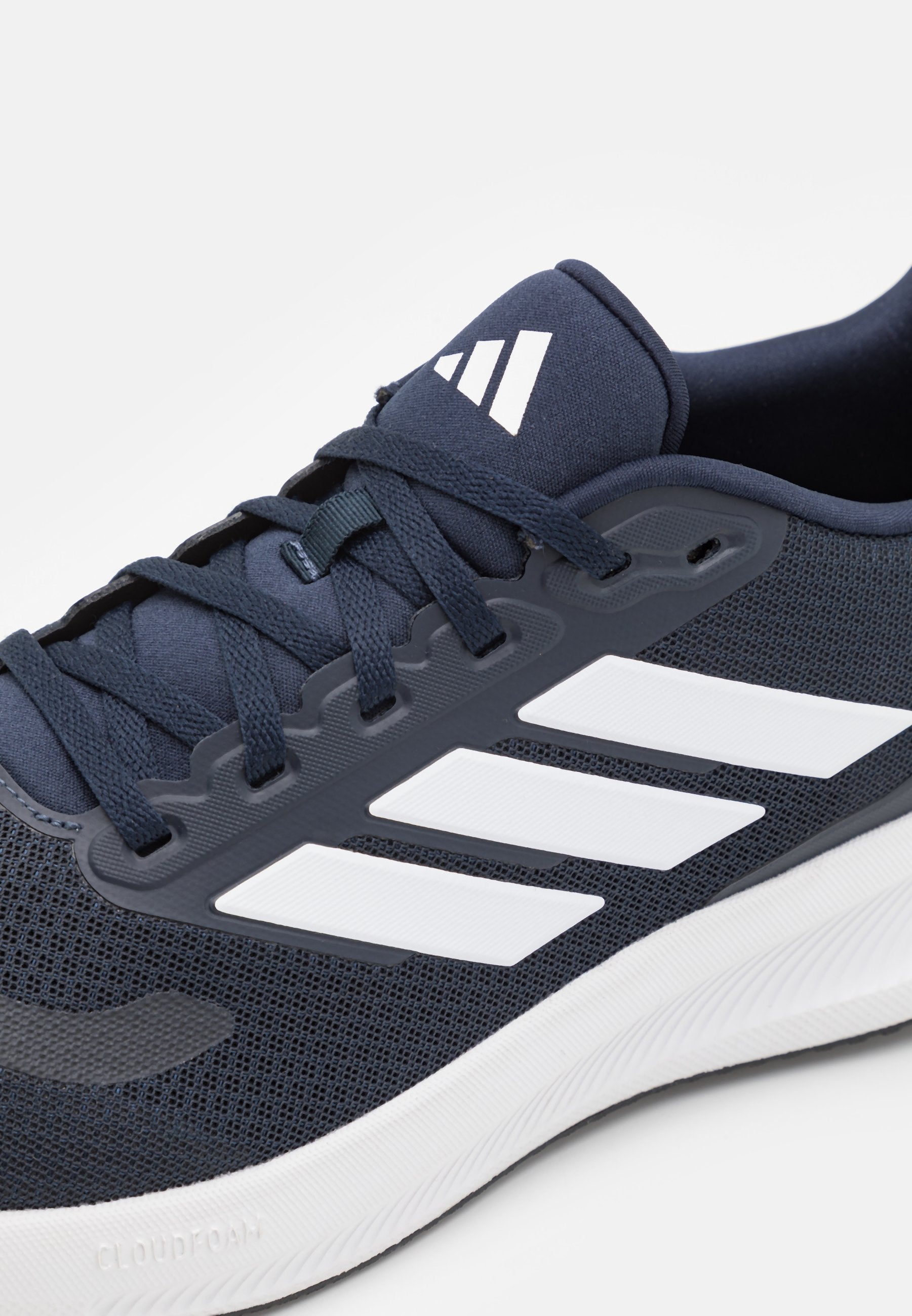 RUNFALCON 5 - Road running shoes - legend ink/footwear white/core black