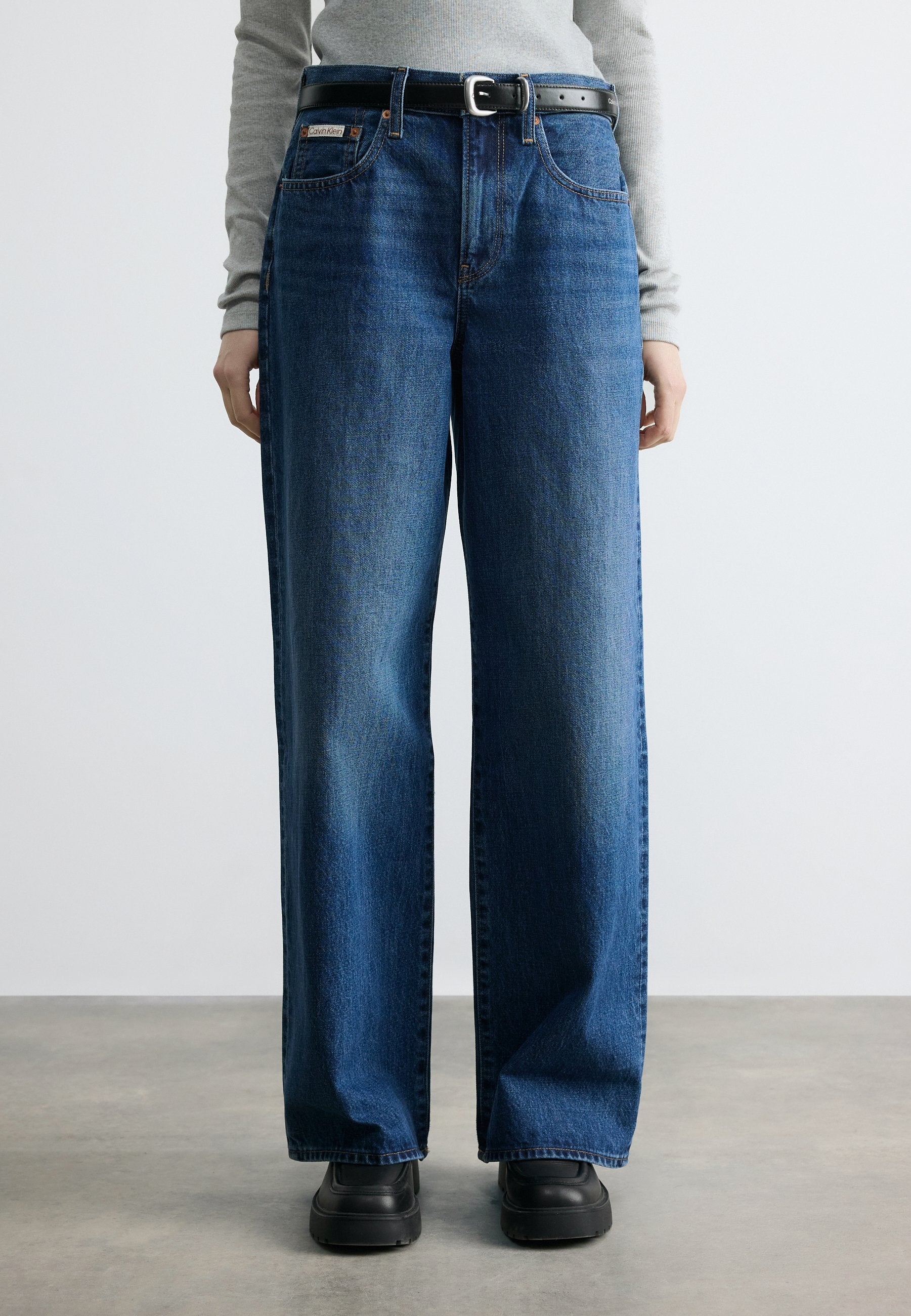 THE WIDE LEG - Wide Leg - indigo julius