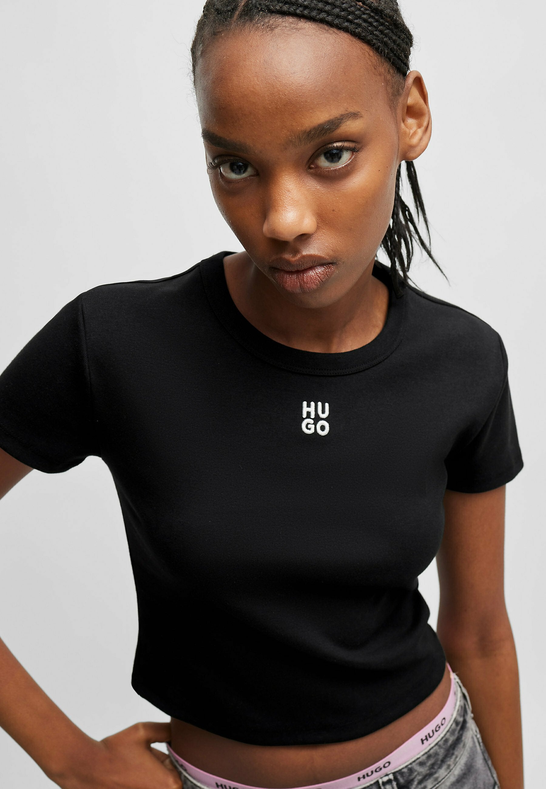 DELANOR - Basic T-shirt - black one
