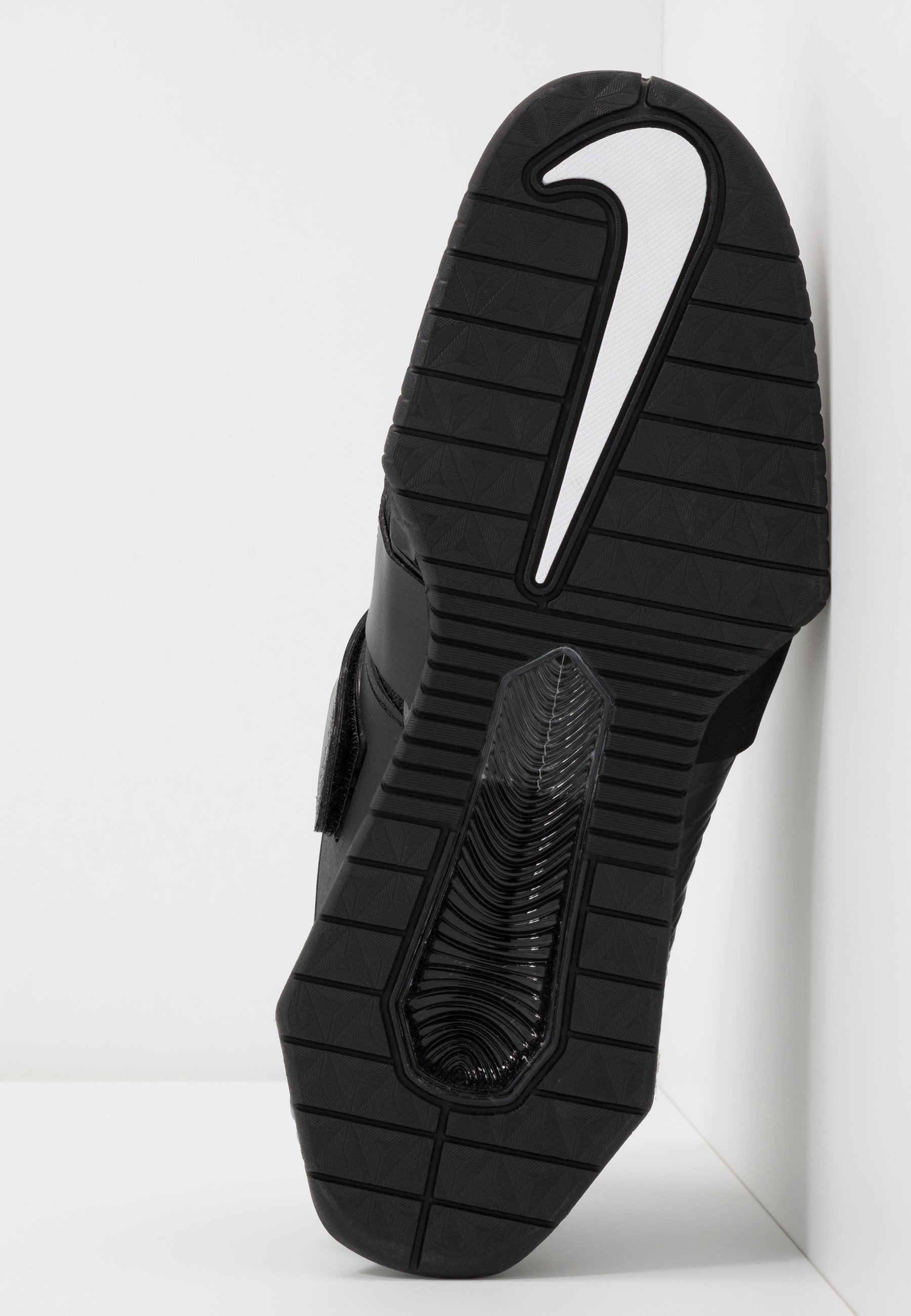 ROMALEOS 4 - Training shoe - black/white