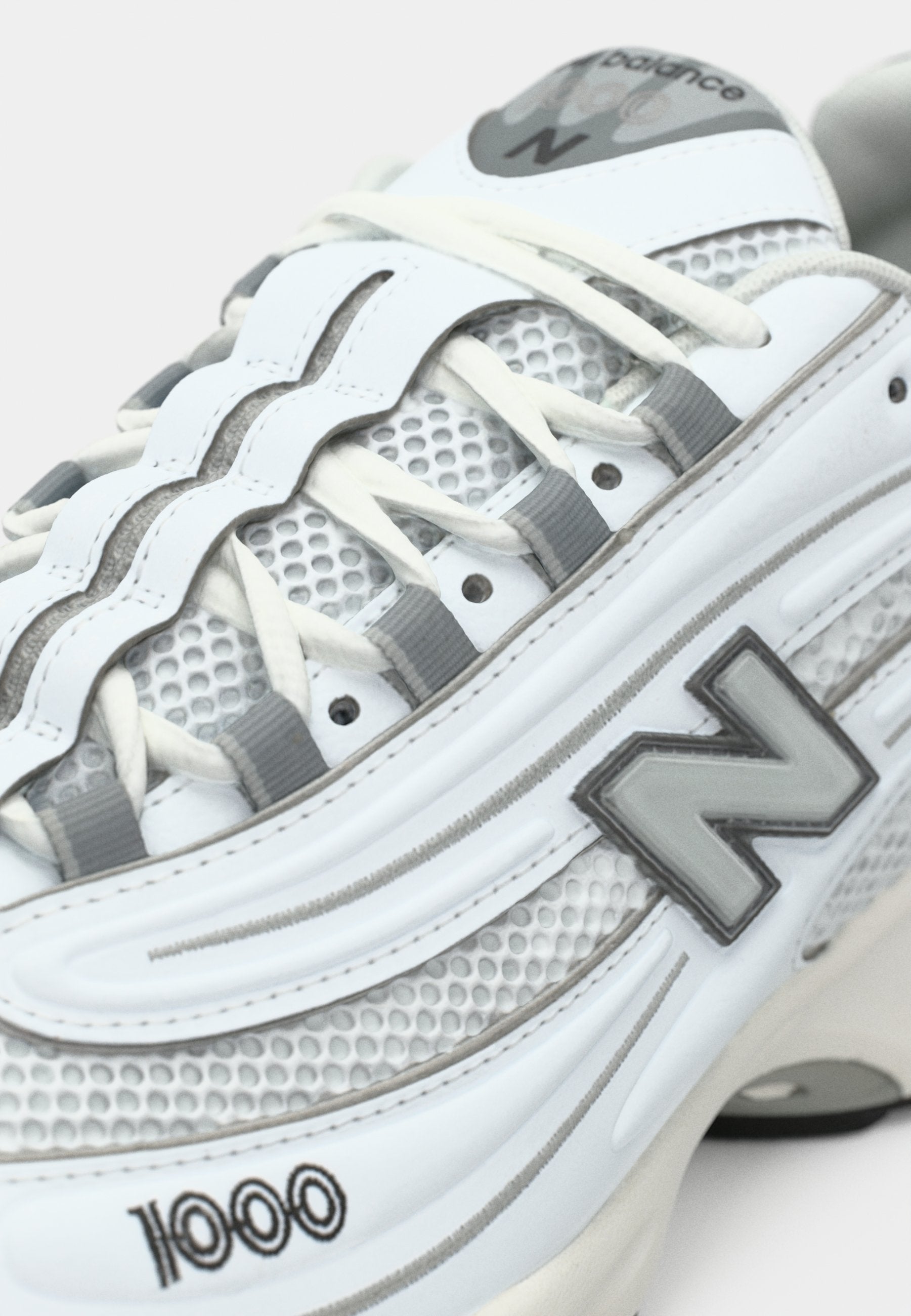 M1000 UNISEX - Trainers - white