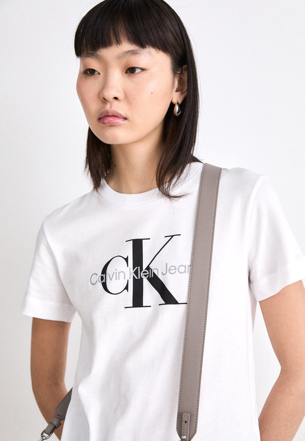 CORE MONOGRAM REGULAR - Print T-shirt - bright white