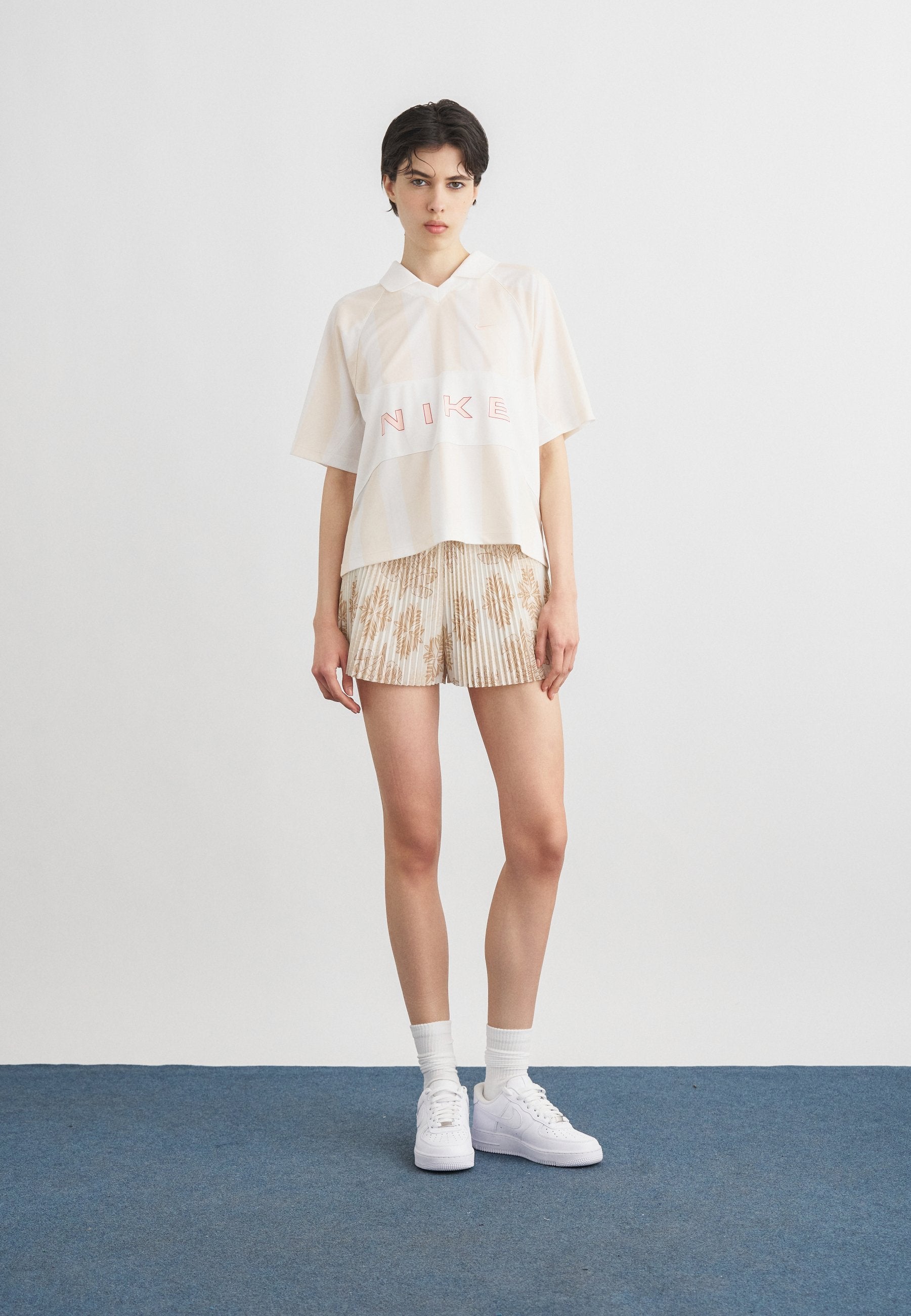 Shorts - blanc sommet/filbert/sable mouvant