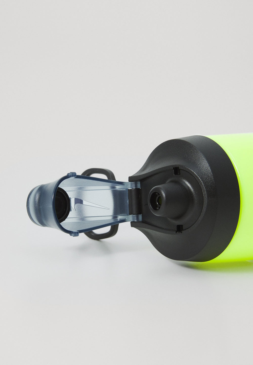 REFUEL BOTTLE LOCKING LID UNISEX - Drink bottle - volt/black/blackiridescent