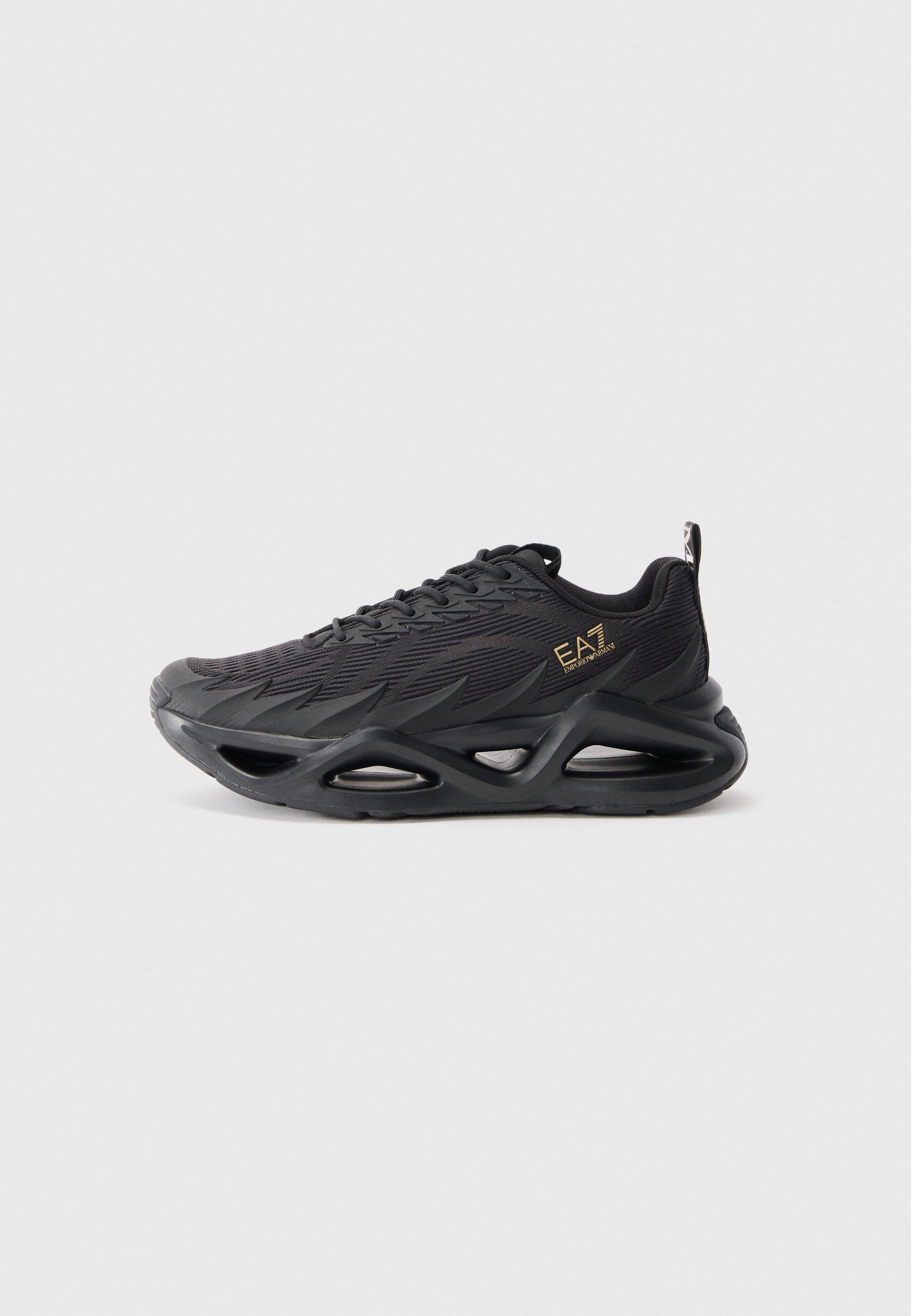 INFINITY UNISEX - Trainers - triple blac/gold-coloured