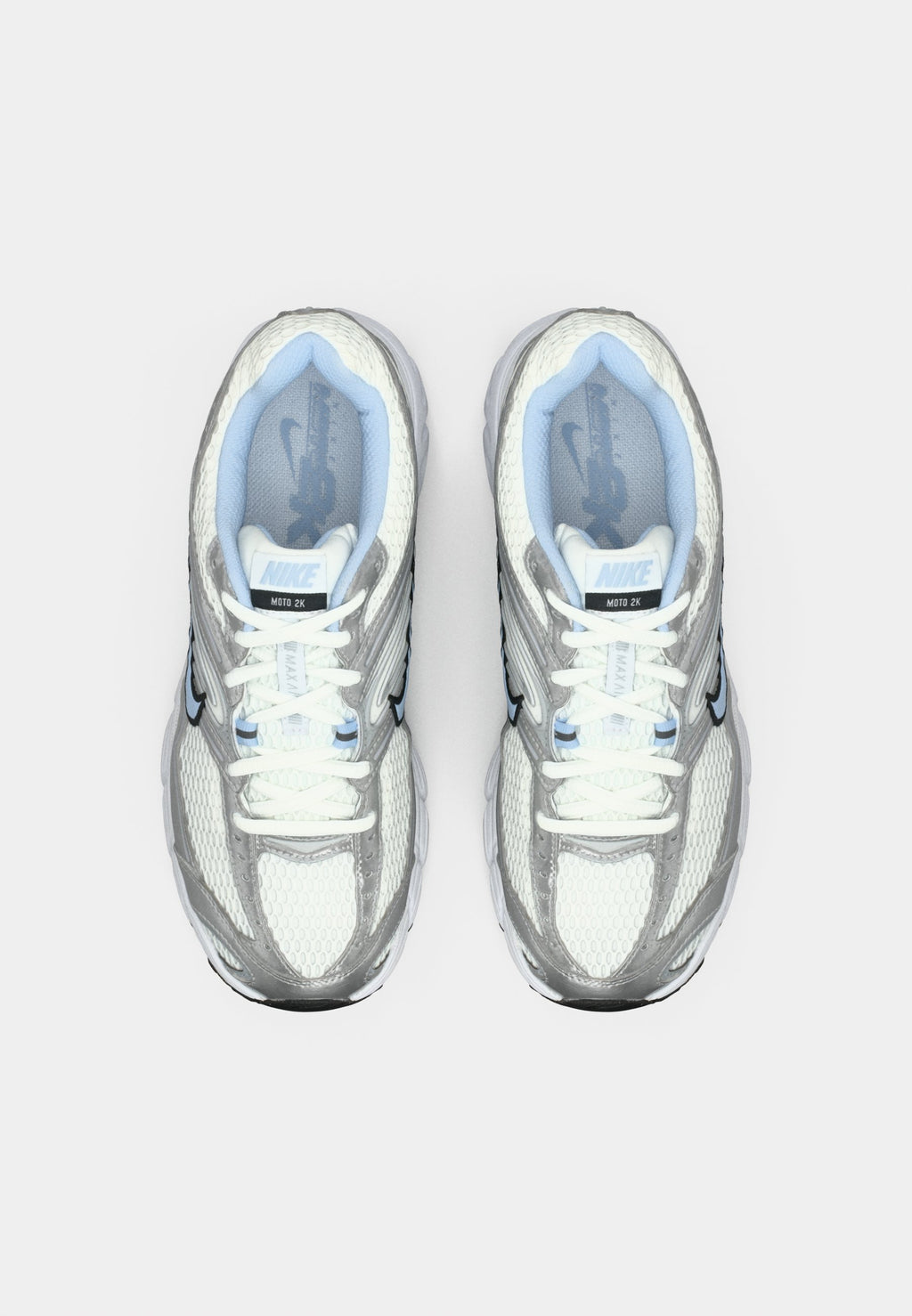 AIR MAX MOTO 2K - Trainers - white/hydrogen blue/metallic silver-coloured/black/flat silver-coloured