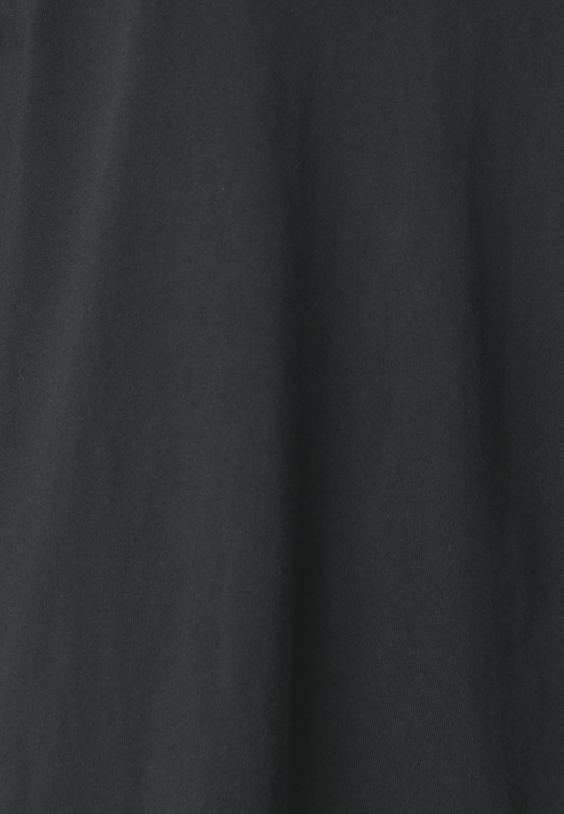CLASSIC  - Basic T-shirt - true black