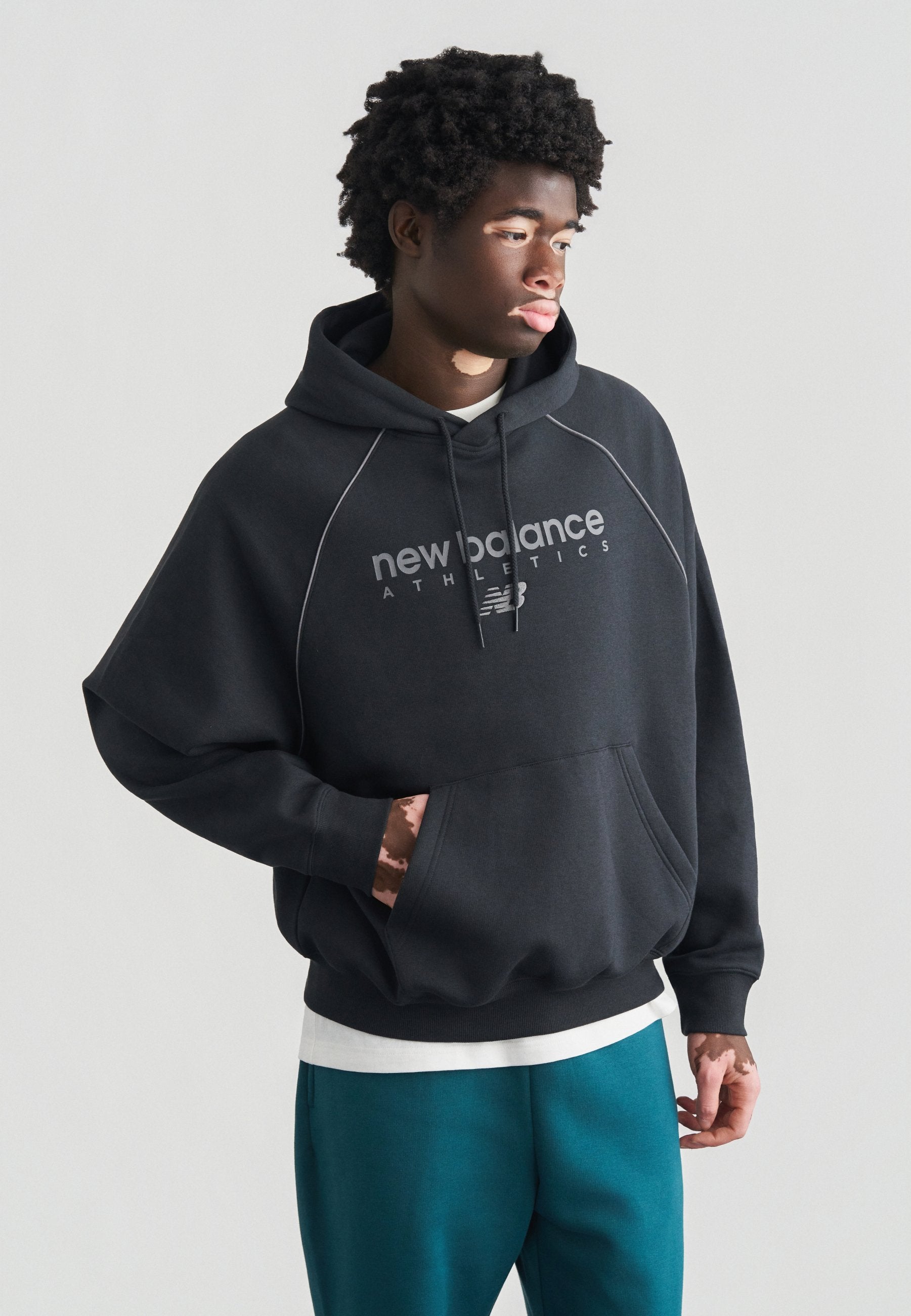 LINEAR GRAPHIC UNISEX - Hoodie - black