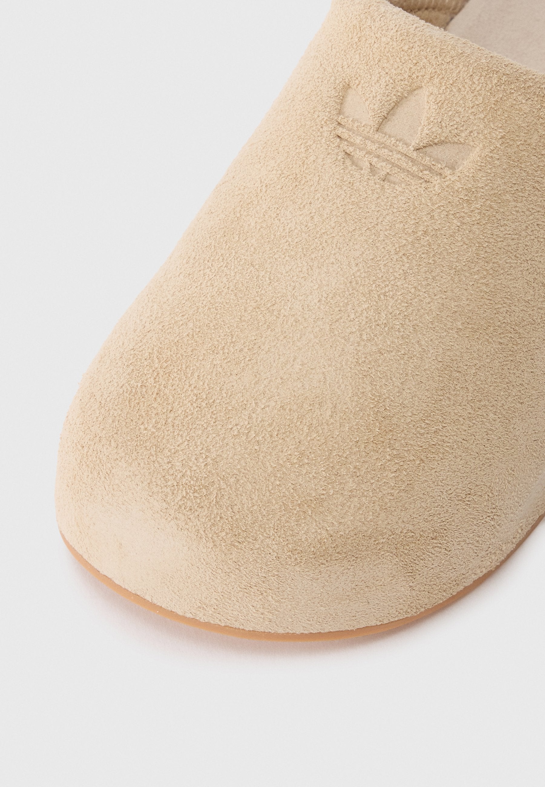 ADIMULE - Chaussons - magic beige/beige/gum