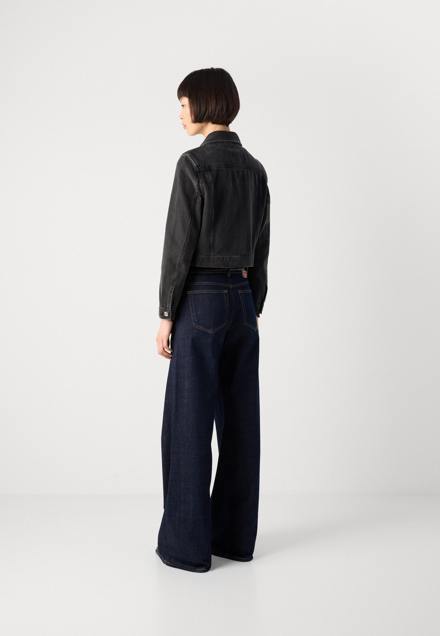 CROPPED 90S JACKET - Denim jacket - essential black