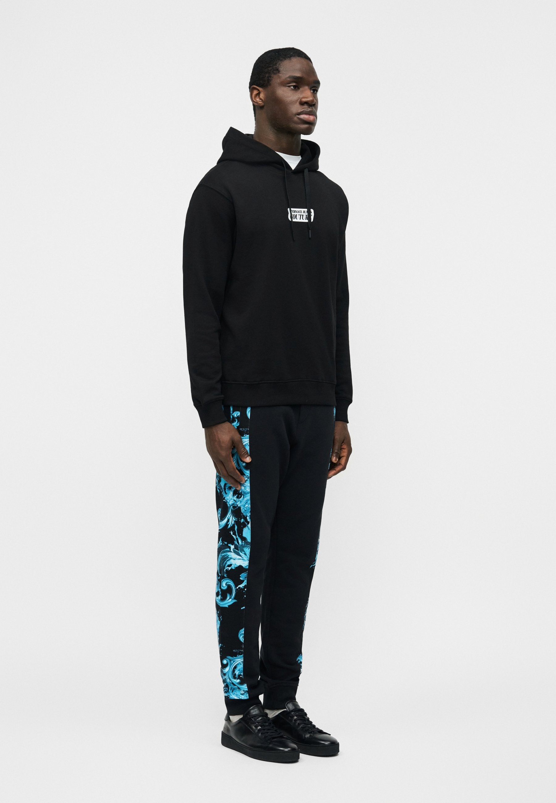 PATCH SQUARE - Hoodie - black