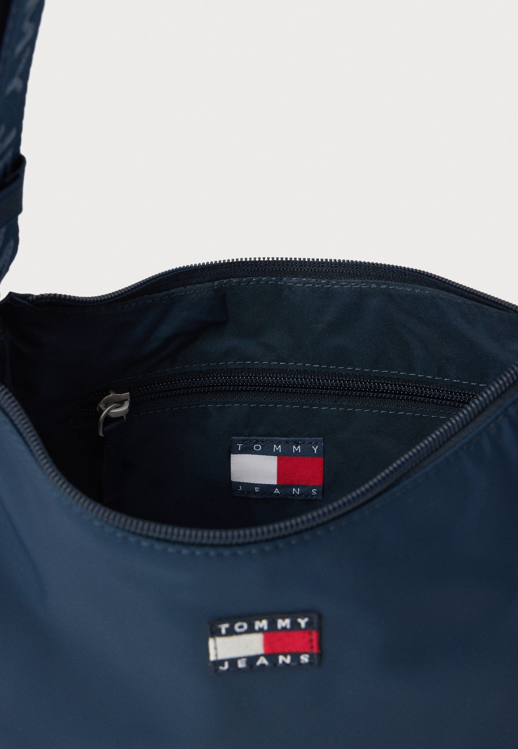 DAILY SHOULDER BAG - Cross body bag - dark night navy