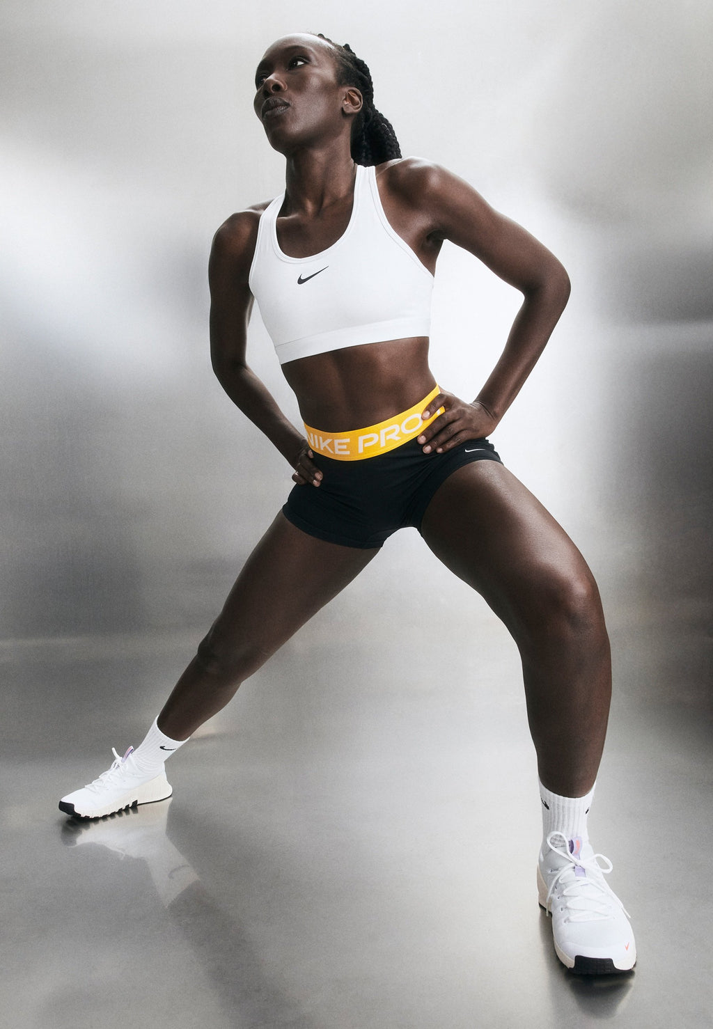 365 SHORT  - Leggings - black/university gold-coloured/white