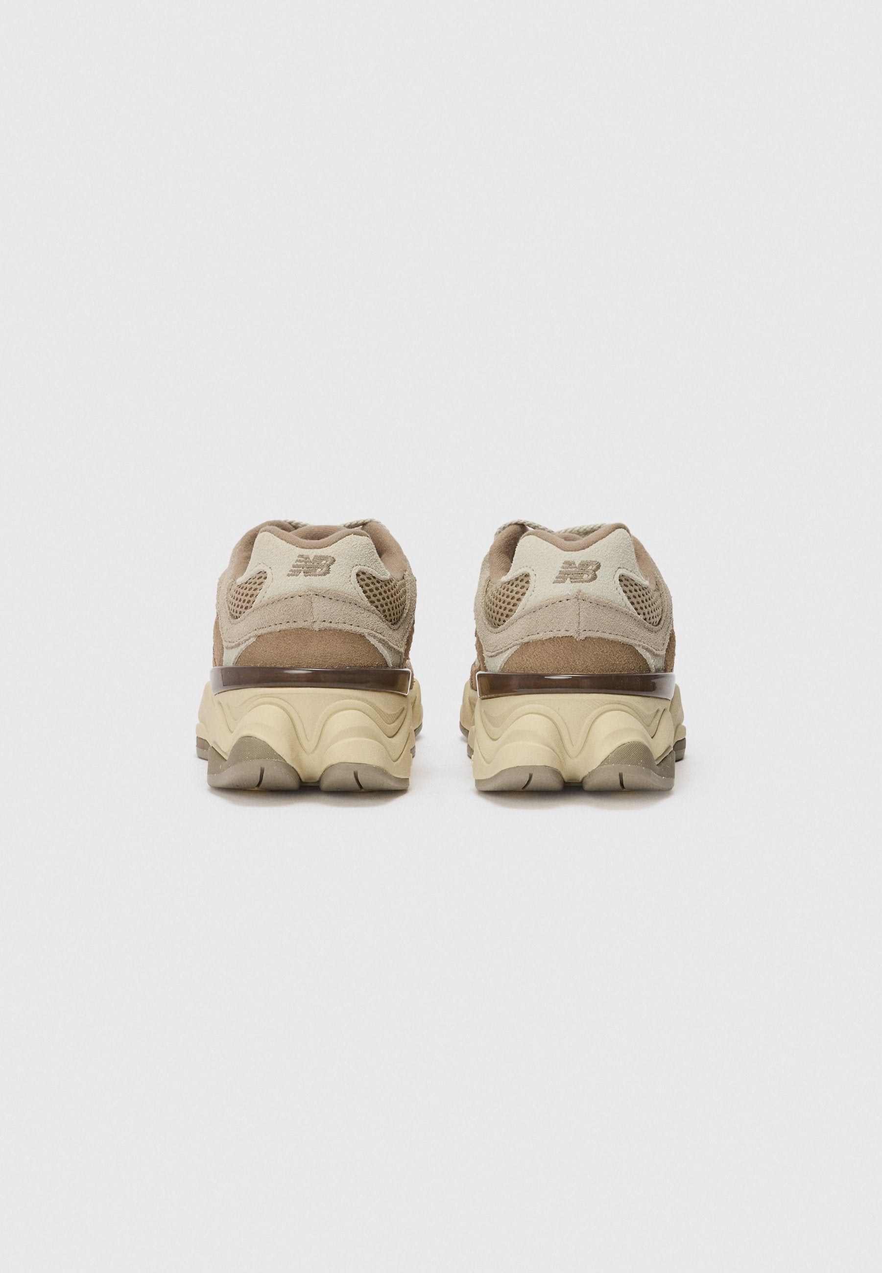 9060 UNISEX - Trainers - mushroom