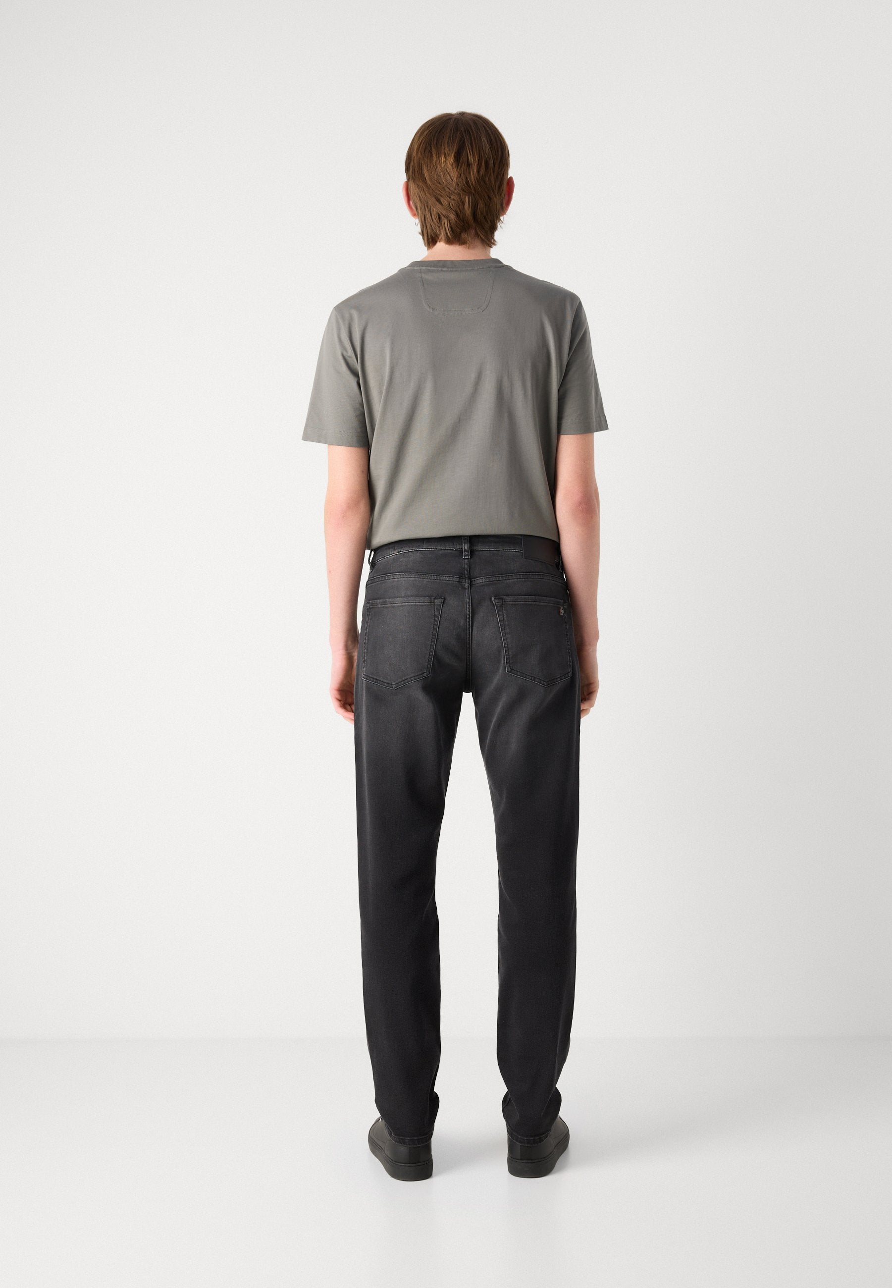 Straight leg jeans - black