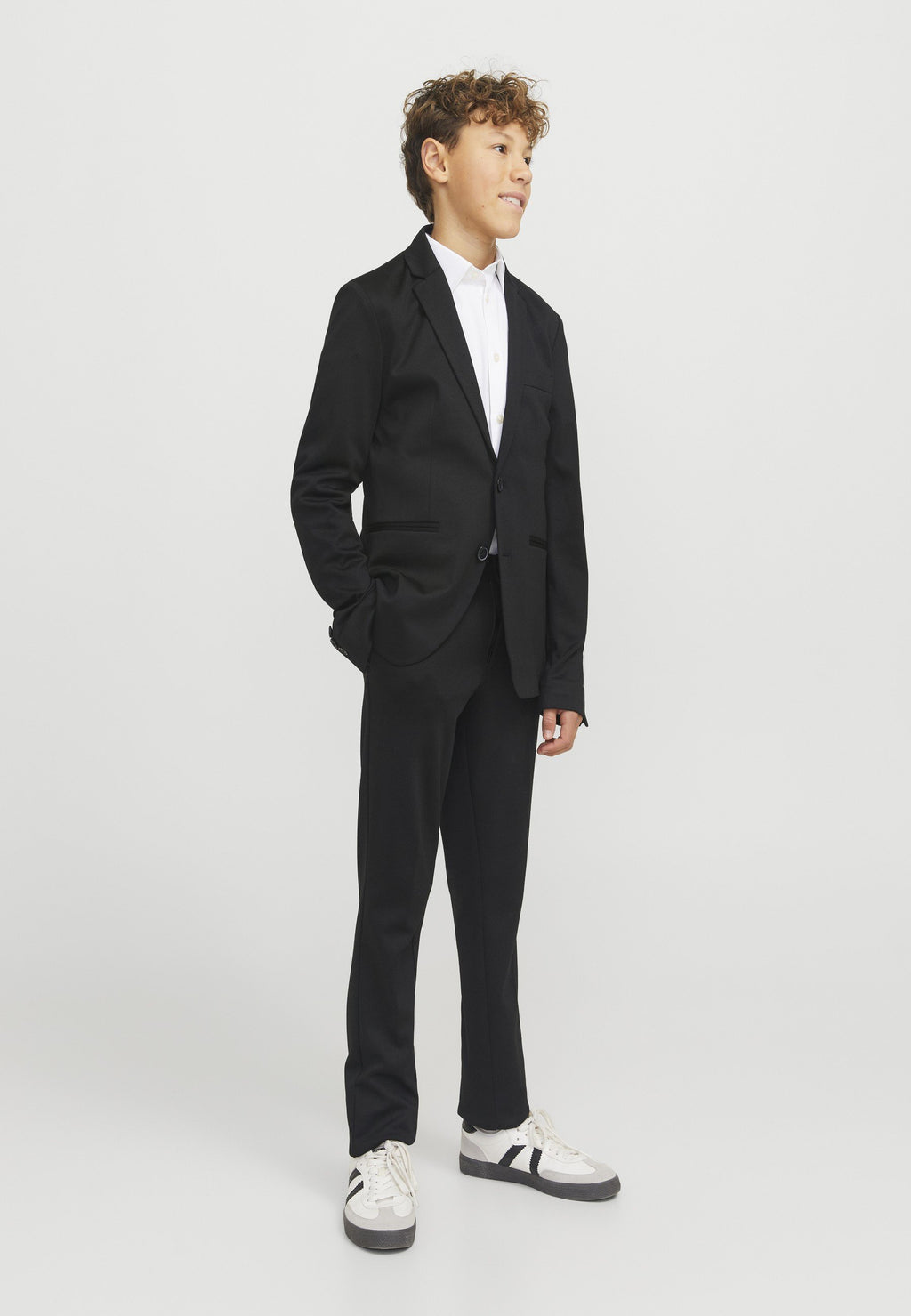 JJEJAXON - Trousers - black