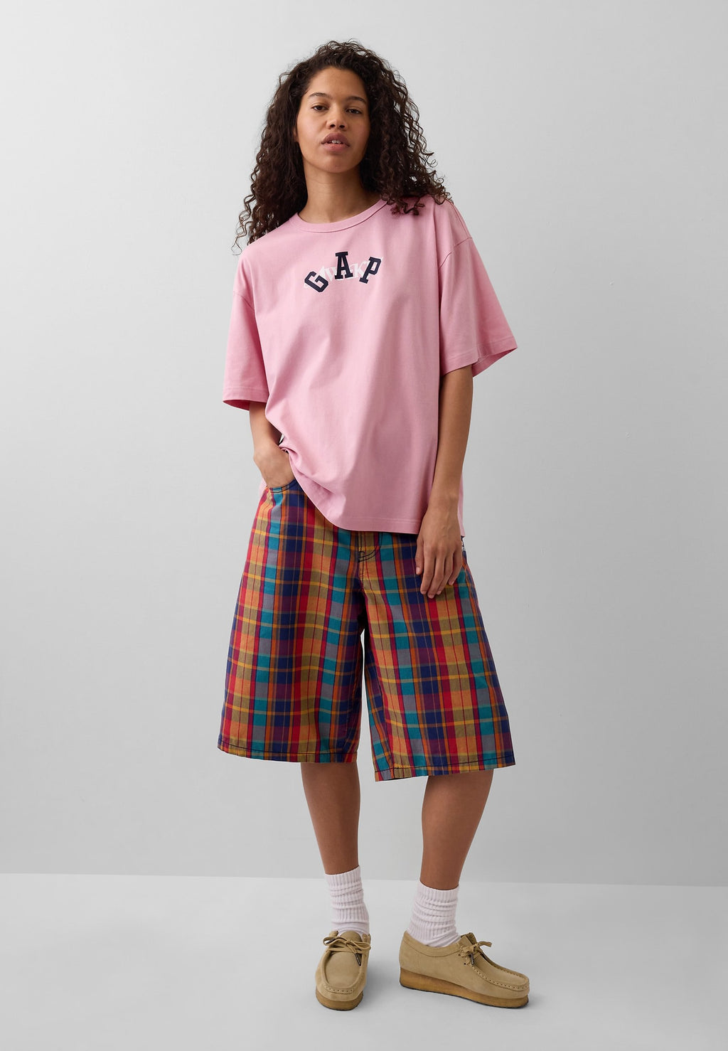 GAP AWAKE NY KUTU KESİM TİŞÖRT UNISEX - Baskılı tişört - new rose crystal
