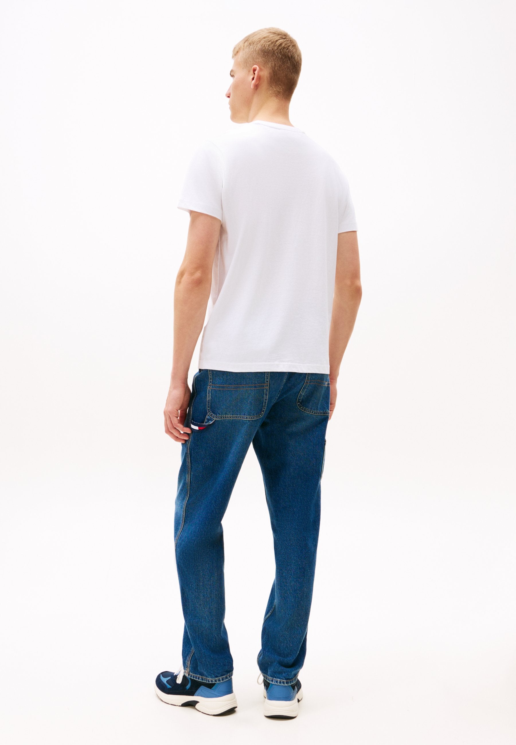 CLASSIC C NECK - Basic T-shirt - white