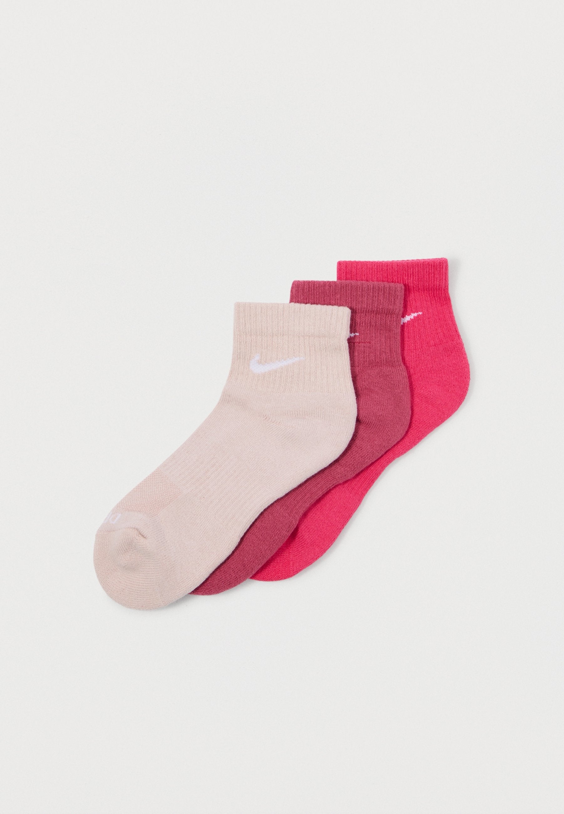 EVERYDAY PLUS CUSHIONED ANKLE 3 PACK UNISEX  - Sports socks - sweet beet/silt red/rush pink