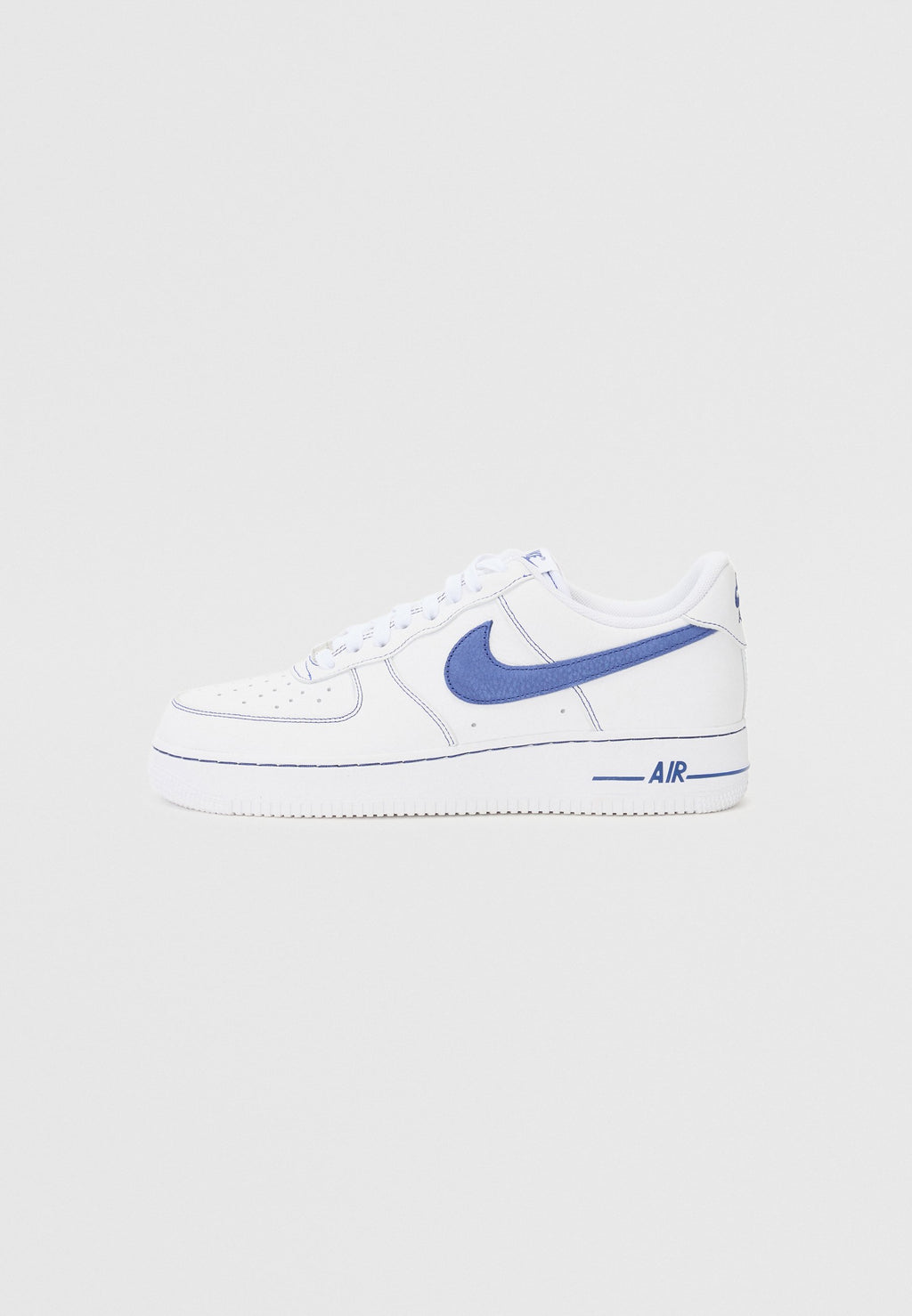 AIR FORCE 1 - Trainers - white/deep royal blue