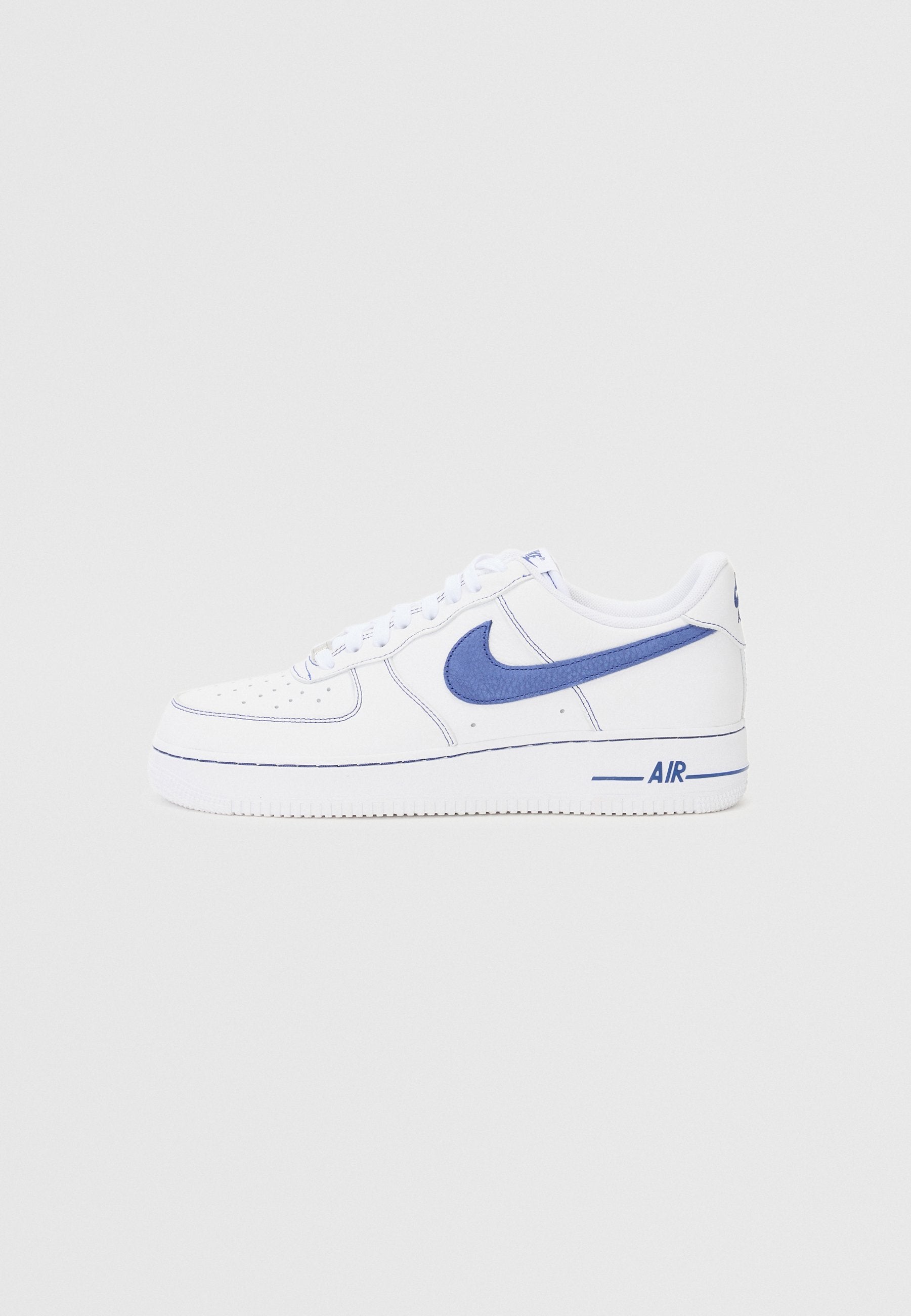 AIR FORCE 1 - Trainers - white/deep royal blue