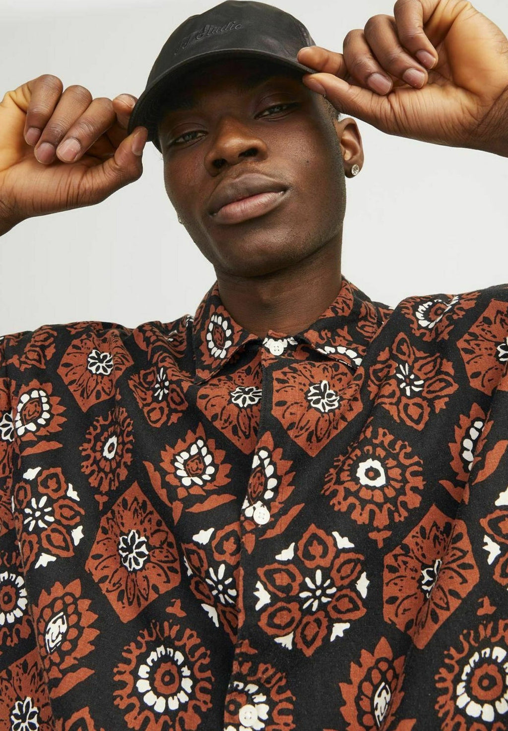 Resort Wide Fit - Shirt - black