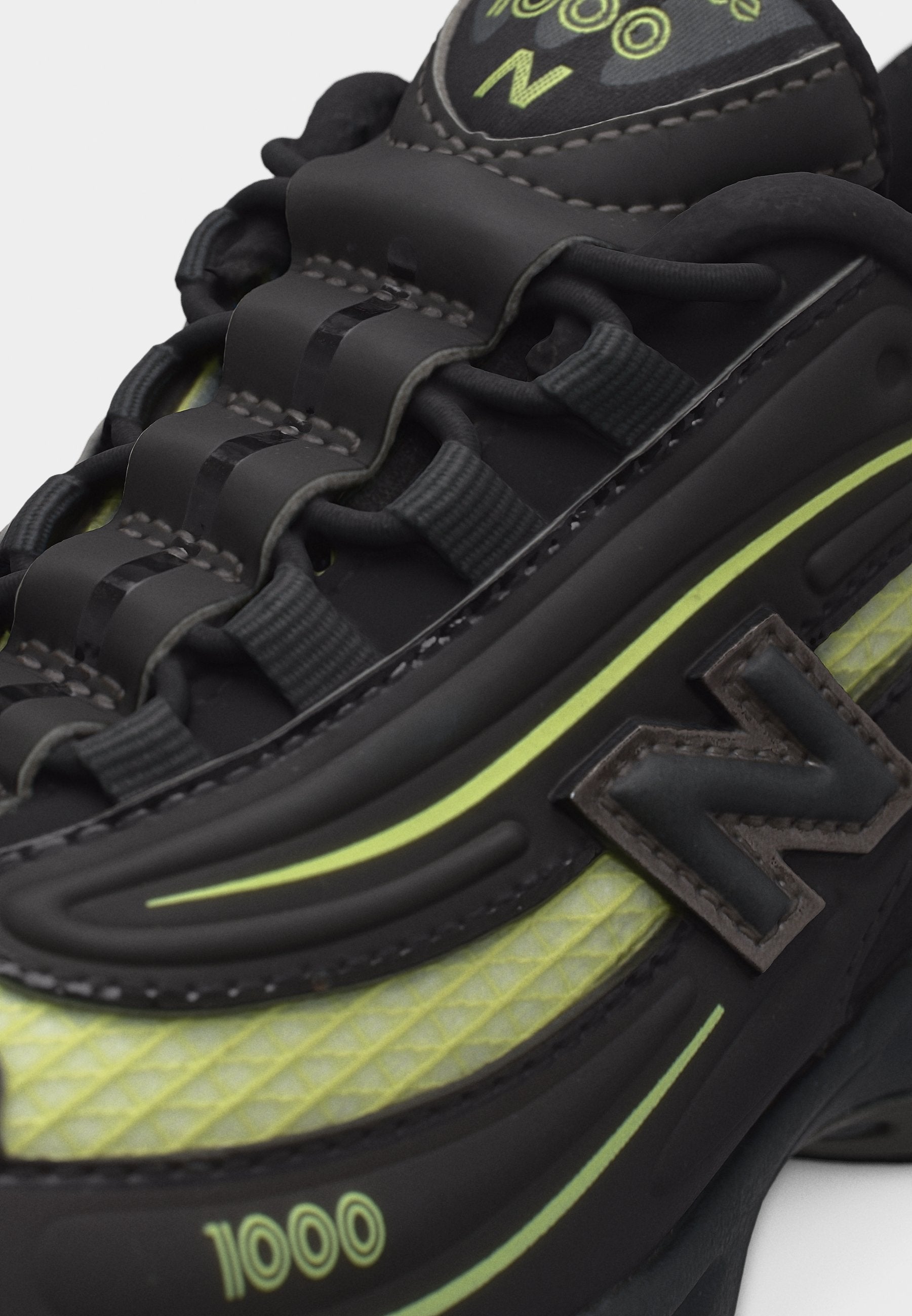 M1000 UNISEX - Trainers - black/dry lime