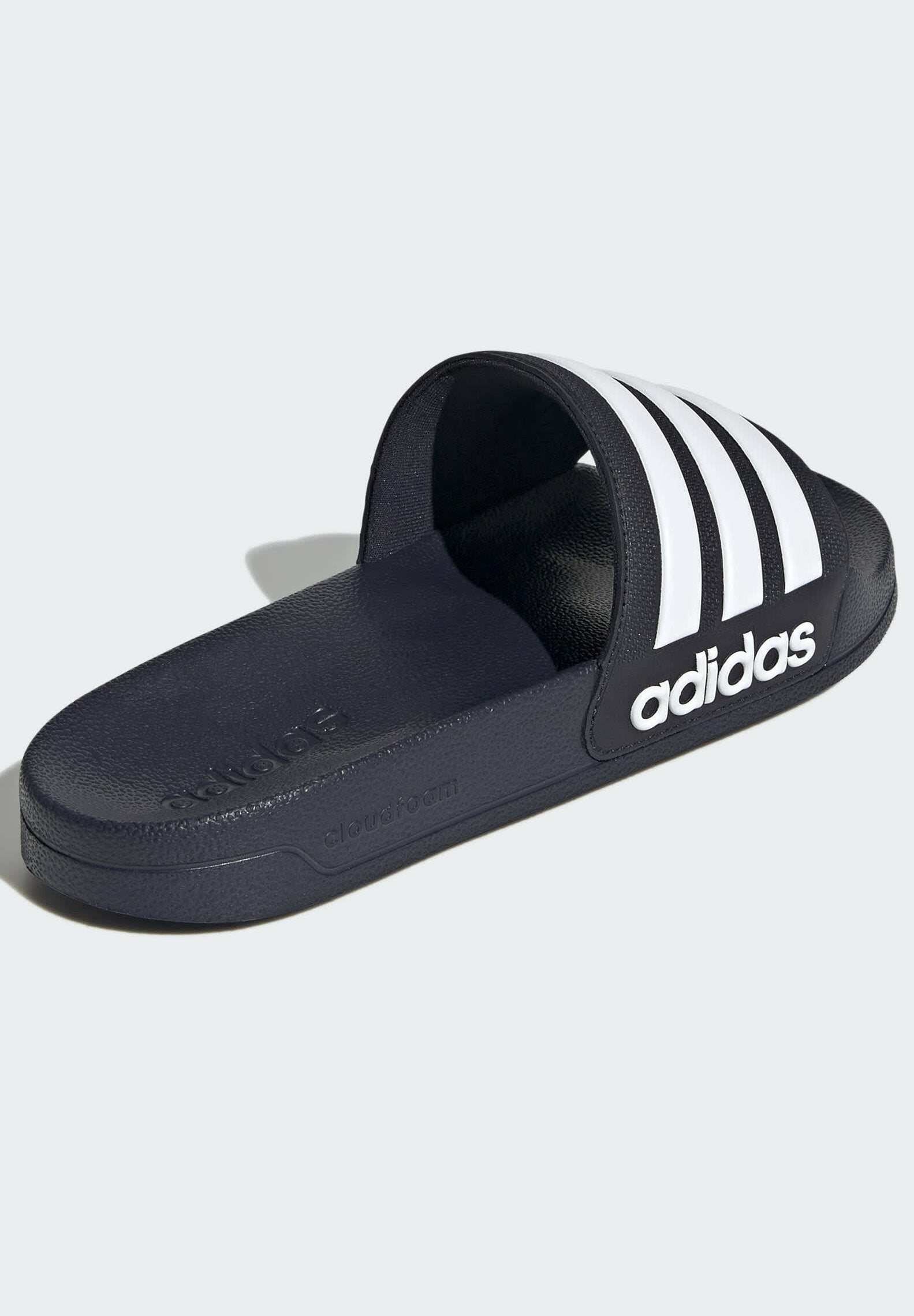 ADILETTE SHOWER - Claquettes de piscine - bleu
