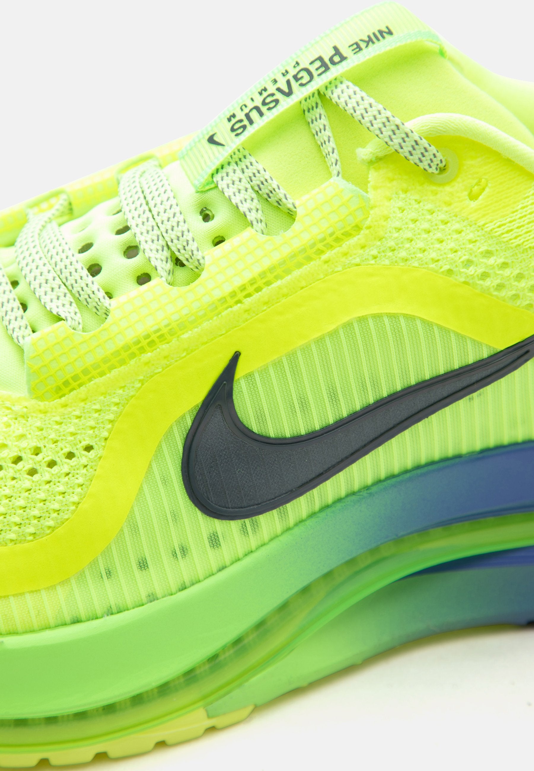 PEGASUS PREMIUM - Road running shoes - volt ice/black spruce/lime blast/sapphire/volt