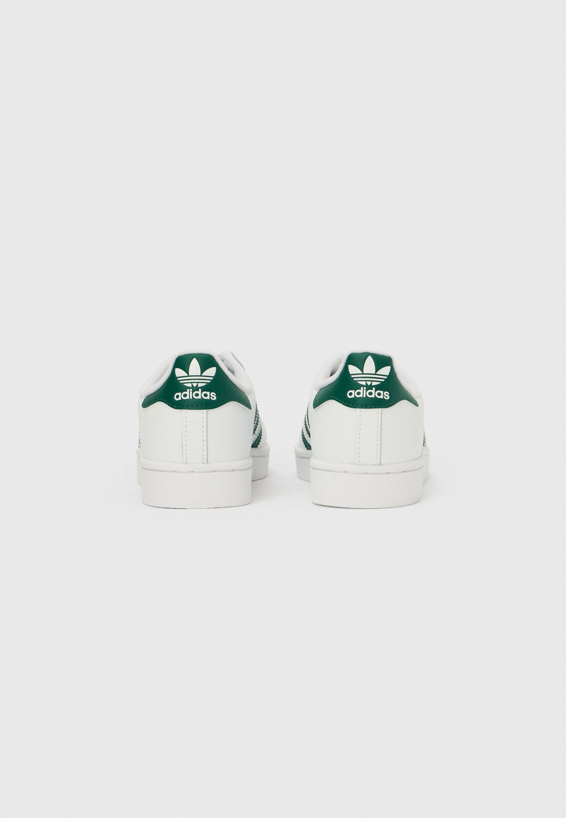 SUPERSTAR II UNISEX - Trainers - white/collegiate green