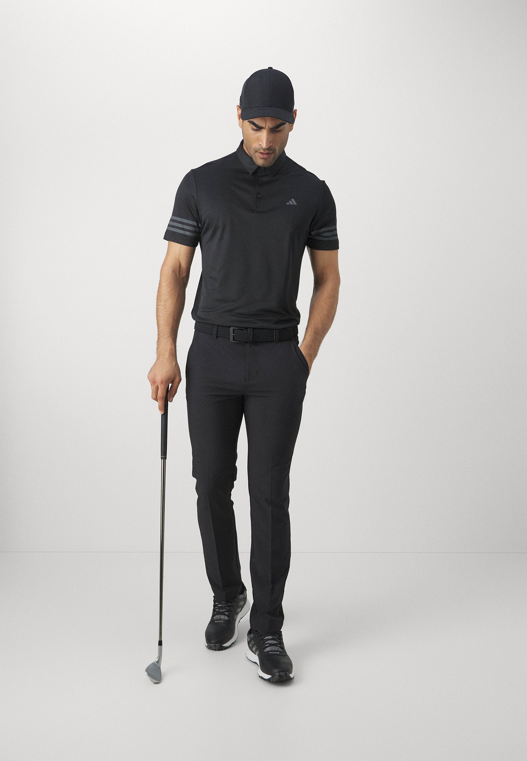ULTIMATE365 TAPERED - Trousers - black