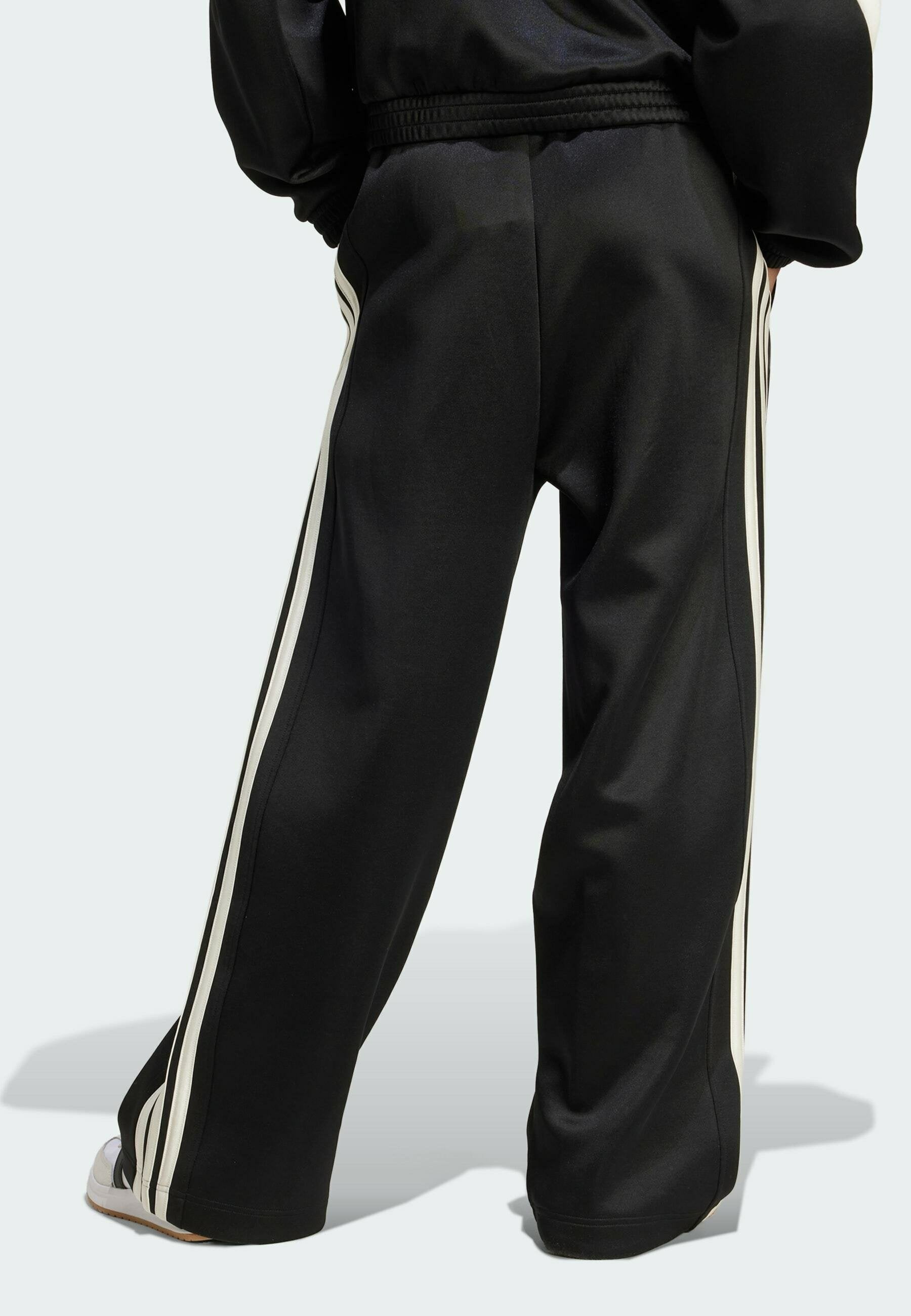 W STADIUM TP - Tracksuit bottoms - black white