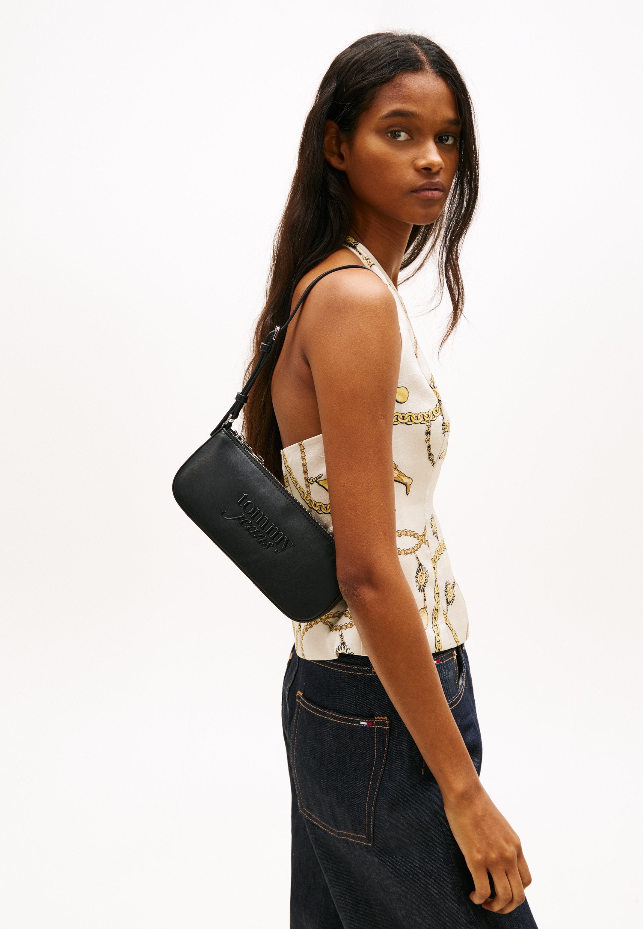 ESSENTIAL LOGO SHOULDER BAG - Handbag - black