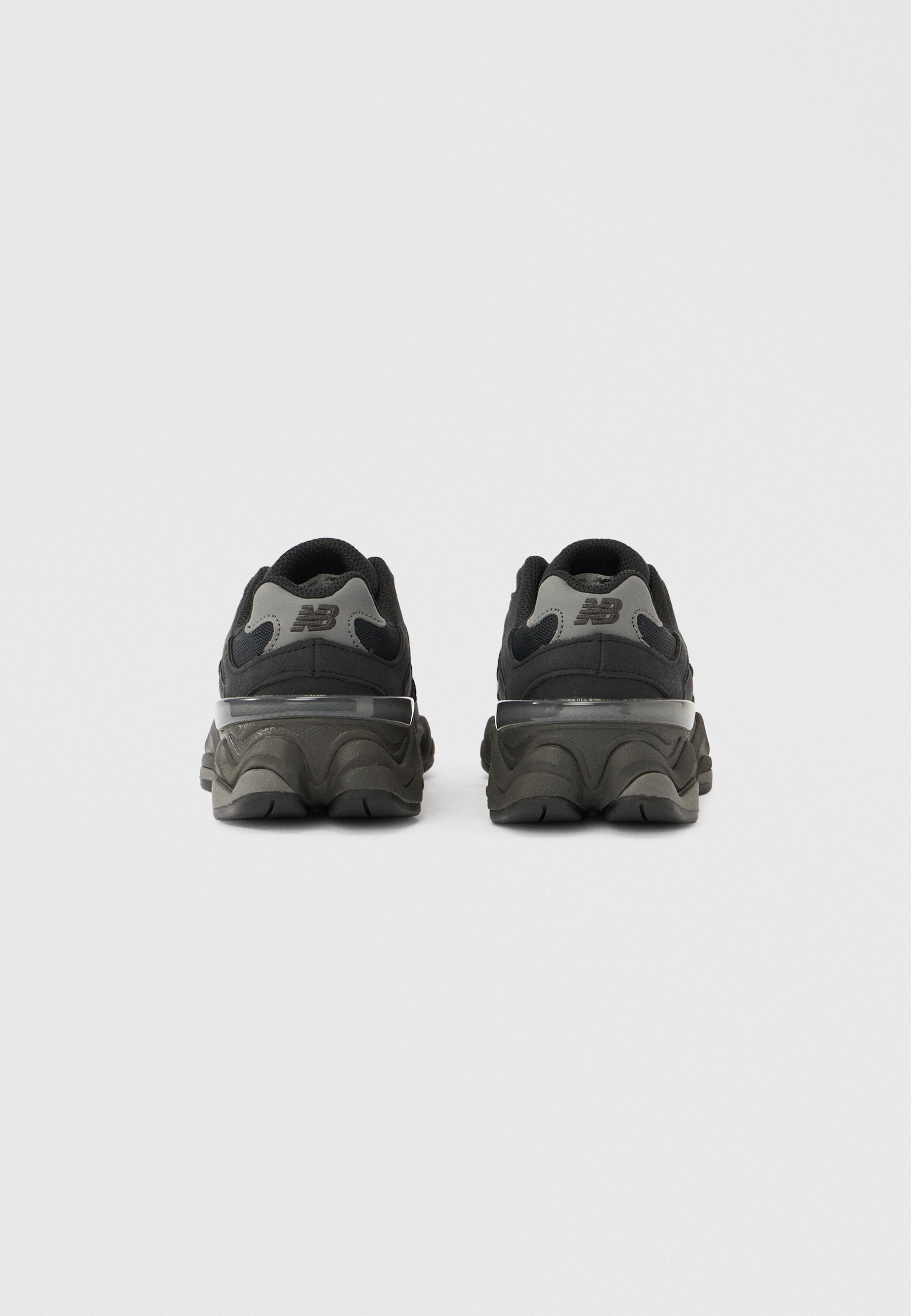 9060 UNISEX - Trainers - black/castlerock