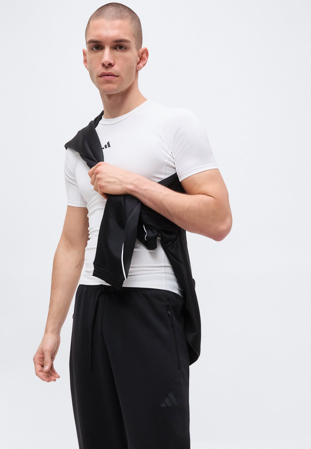 بنطلونات ADIDAS Z.N.E. - بنطلونات رياضية - أسود
