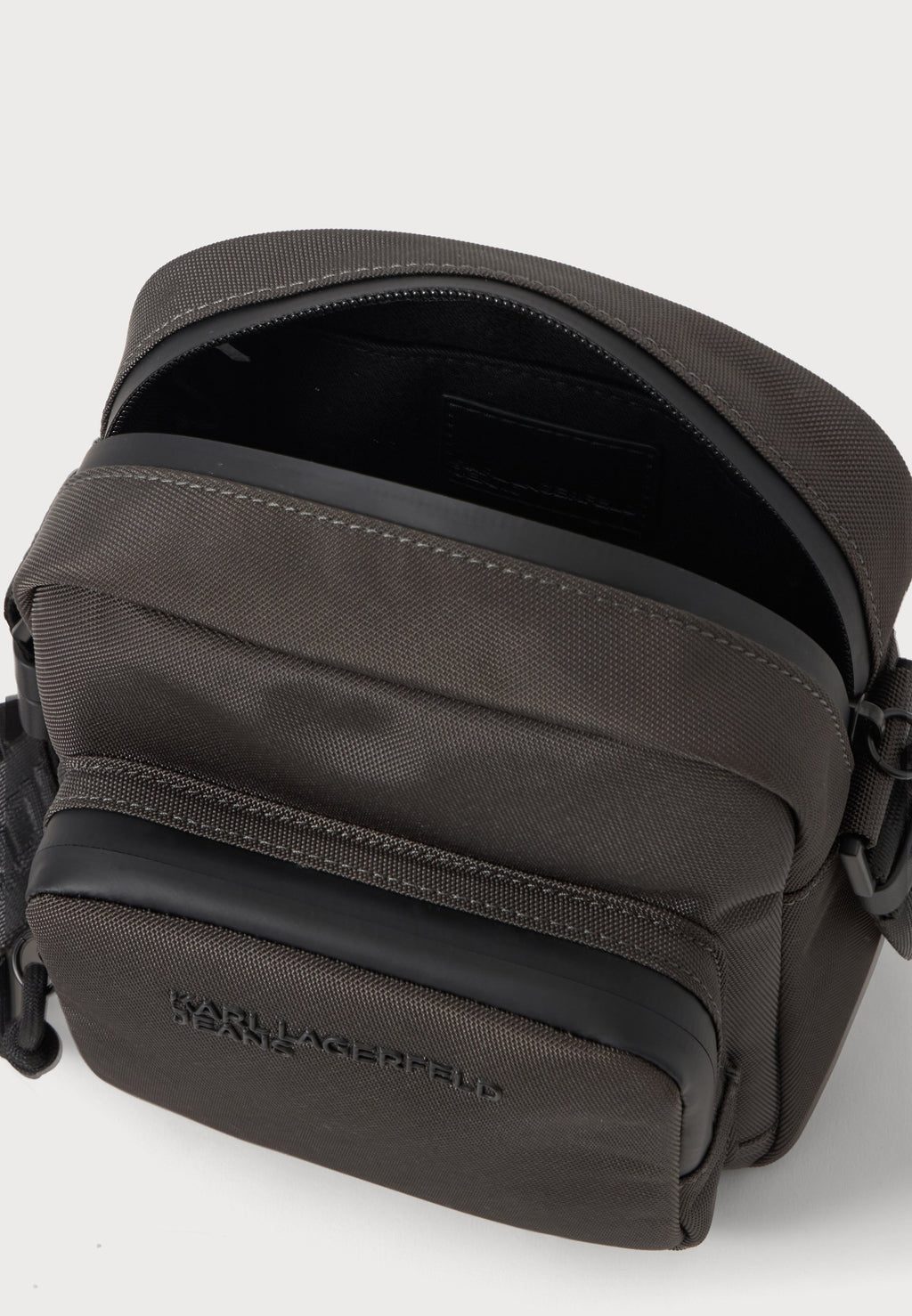 EVERYDAY REPORTER - Cross body bag - black
