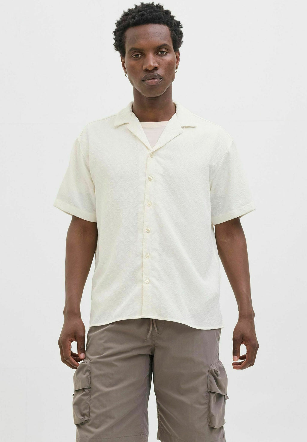 Resort Relaxed Fit - Shirt - cloud dancer